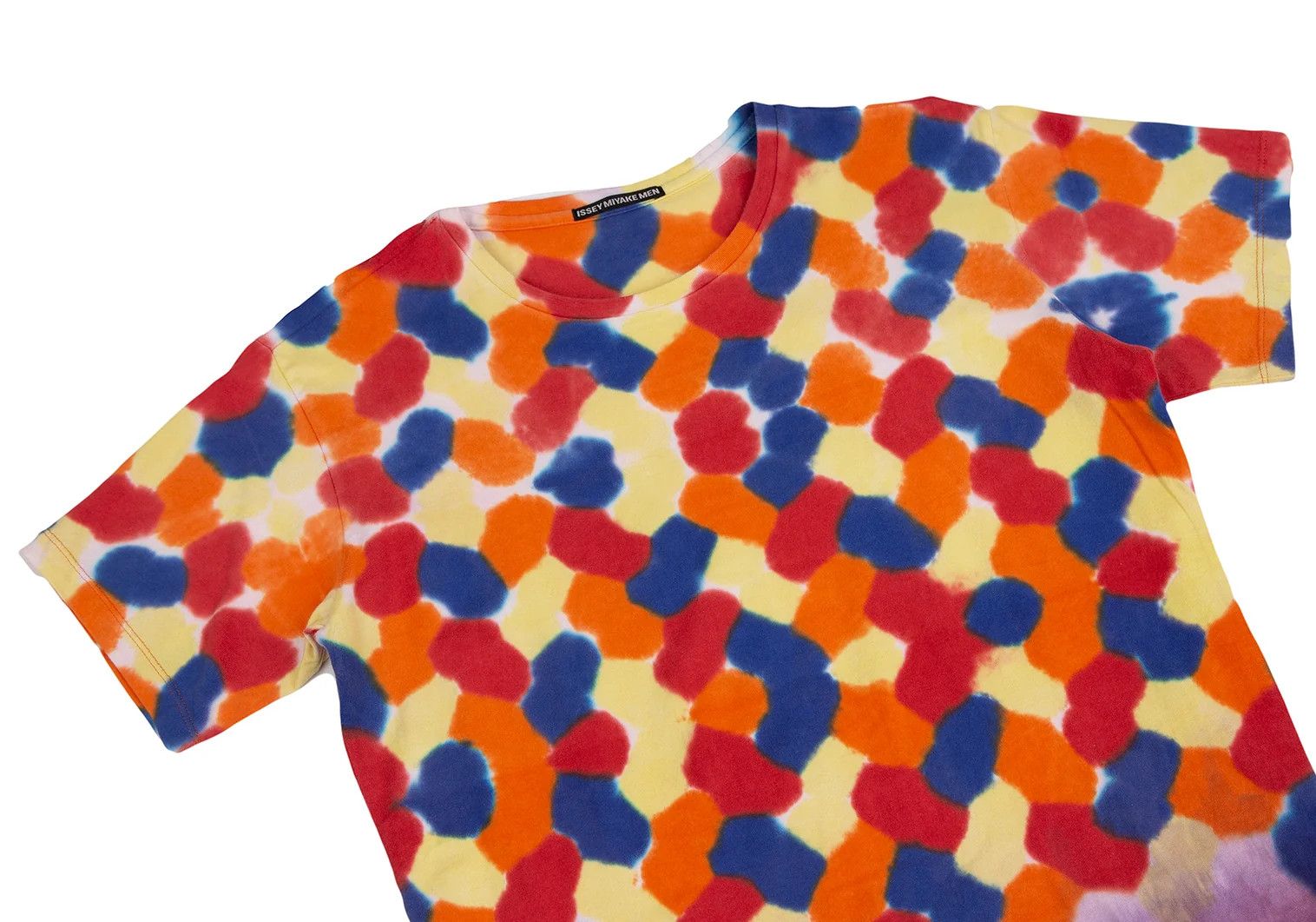 Issey Miyake Multi Watercolor Print T-Shirt in Purple, Size L Size US L / EU 52-54 / 3 - 2 Thumbnail