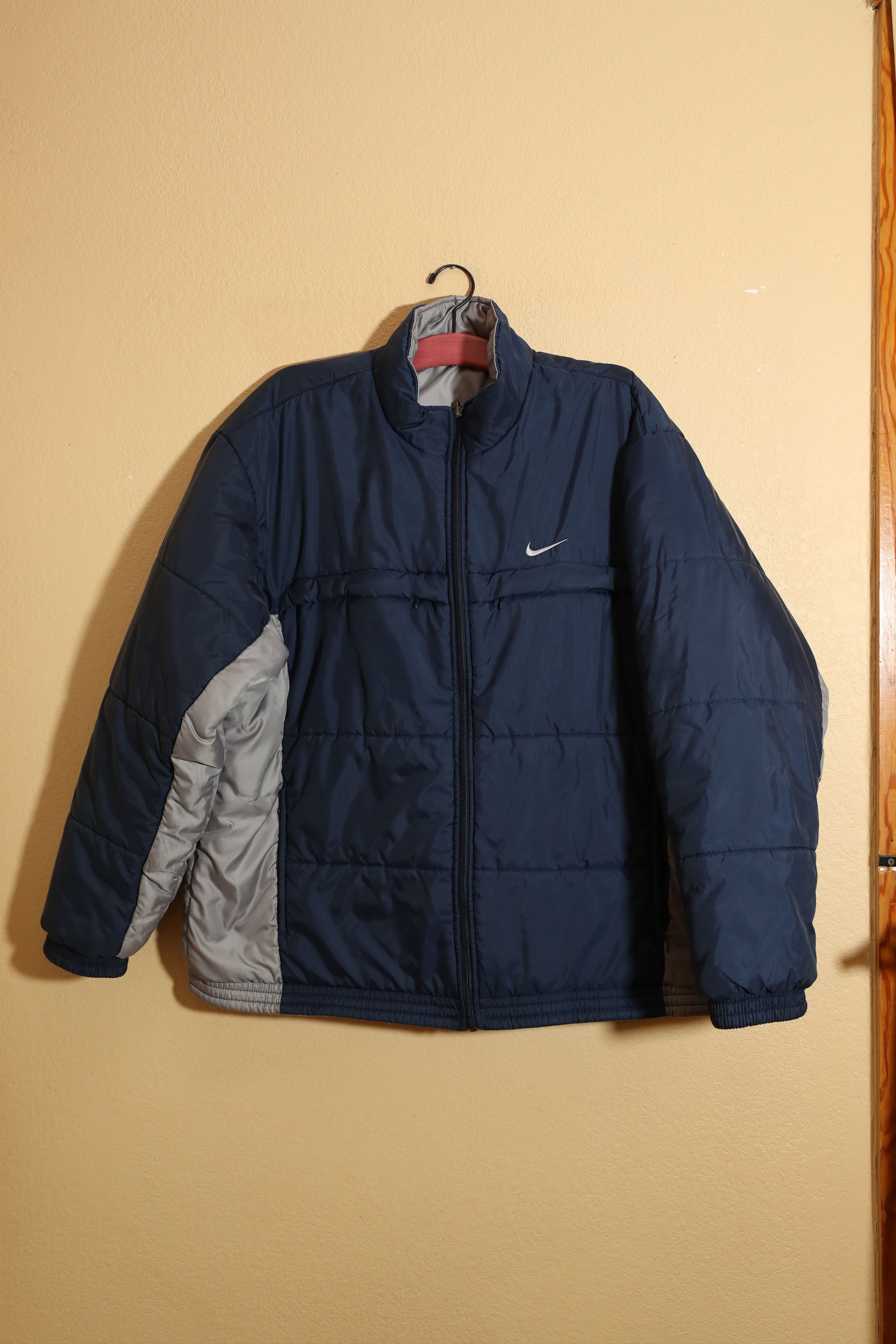 Nike Nike Vintage Reversible Navy/Gray Puffy Nike Jacket (XL  