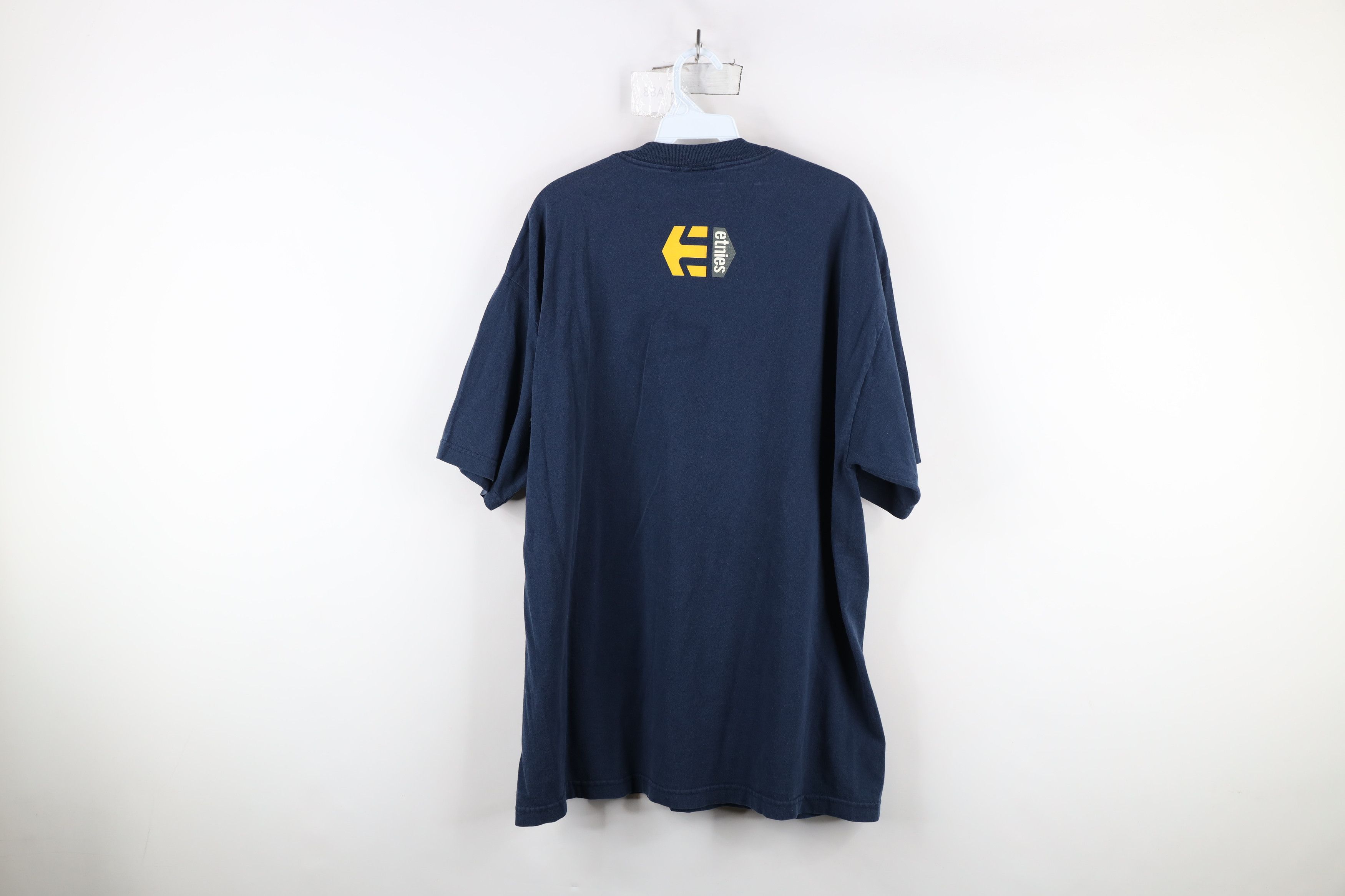 Etnies × Vintage Vintage 90s Etnies Japan Skateboarding T-Shirt Blue USA Size US XL / EU 56 / 4 - 11 Thumbnail
