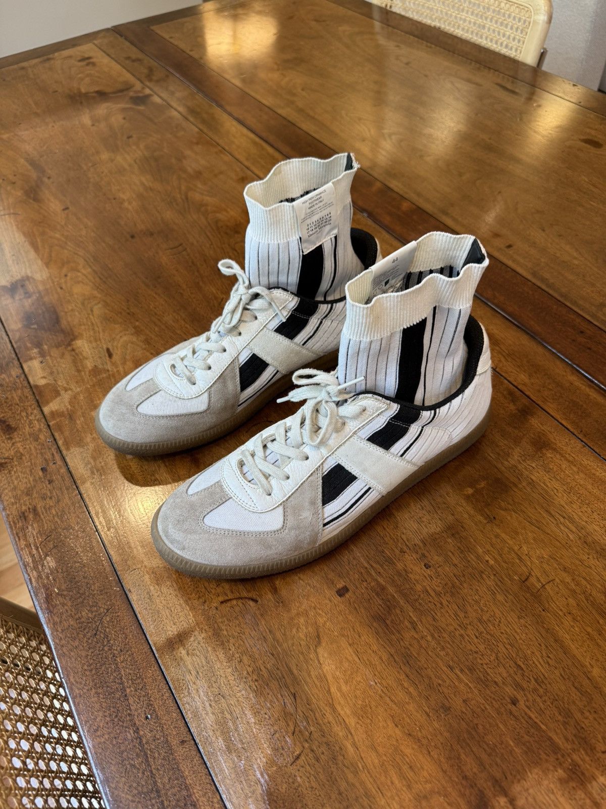 Maison Margiela Maison Margiela Replica Gat Sock Runner Size US 10.5 / EU 43-44 - 1 Thumbnail