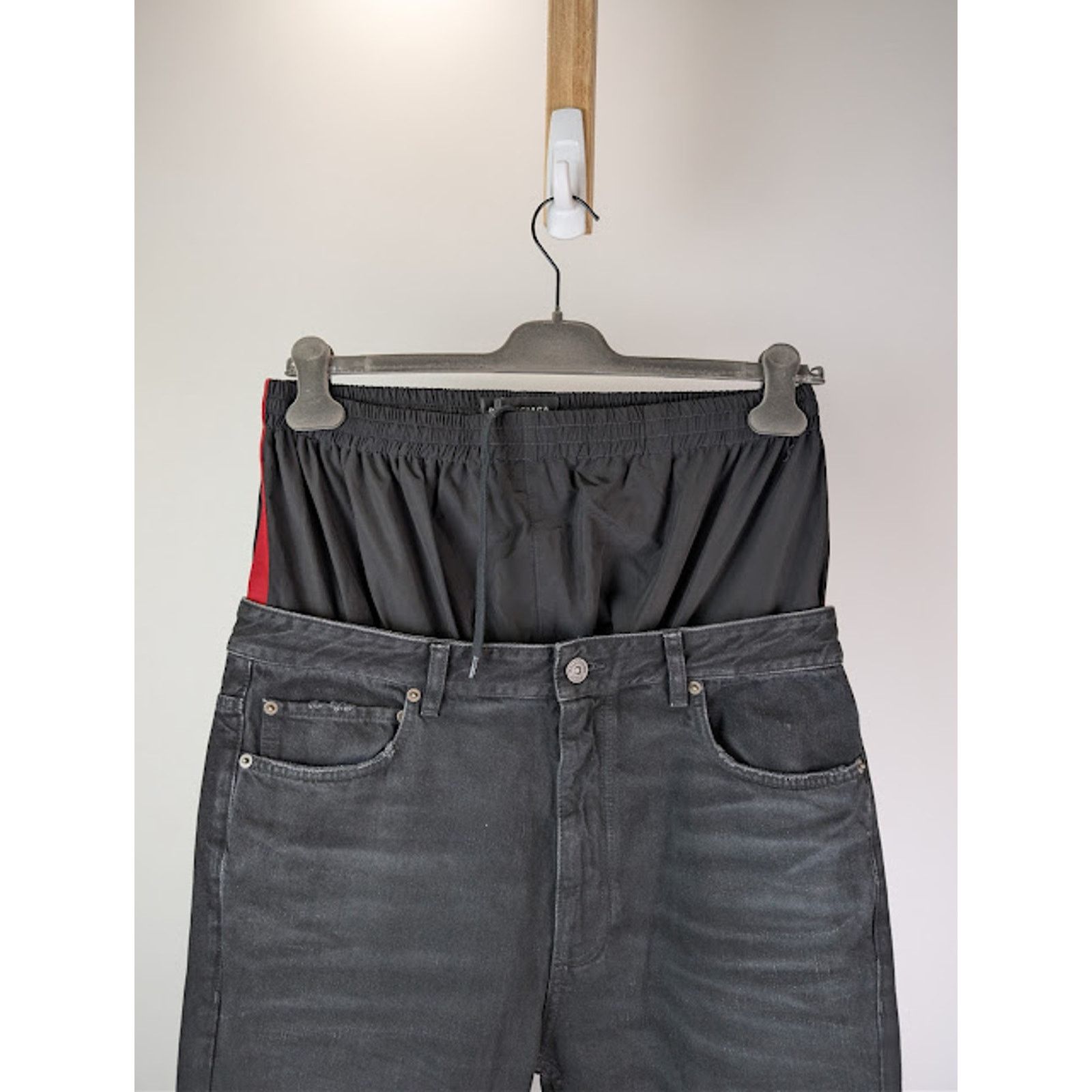 Balenciaga o1rshd1 Layered Kuroki Denim Jeans in Midnight Black Size US 34 / EU 50 - 11 Thumbnail