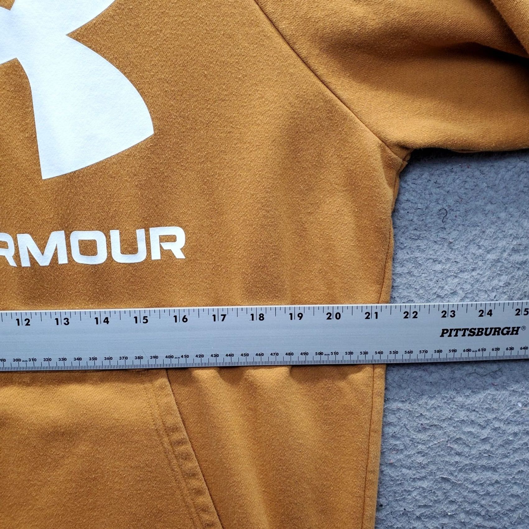 Under Armour Under Armour Mens Hoodie Size L Brown Graphic Logo Fleece Knit Loose Fit ColdGear Pullover Hooded Shirt Shorts? Size US L / EU 52-54 / 3 - 4 Thumbnail
