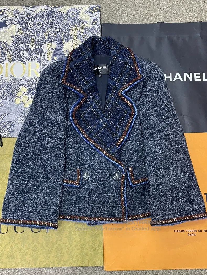 Chanel Chanel Ground Control Centre Series Blue Silhouette Lapel Size XS / US 0-2 / IT 36-38 - 1 Thumbnail