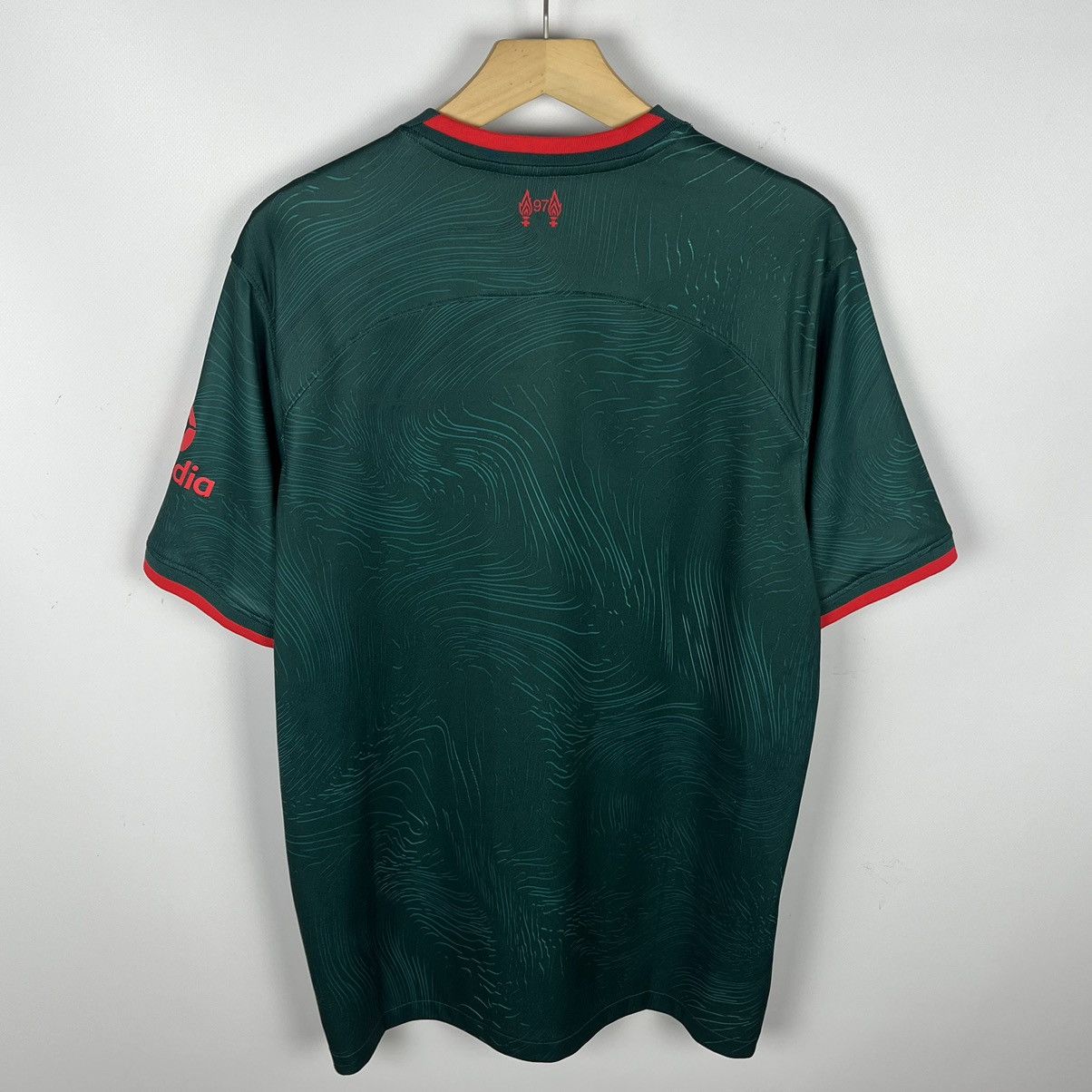 Nike Nike Liverpool third soccer jersey 2022/2023 Size US L / EU 52-54 / 3 - 16 Thumbnail