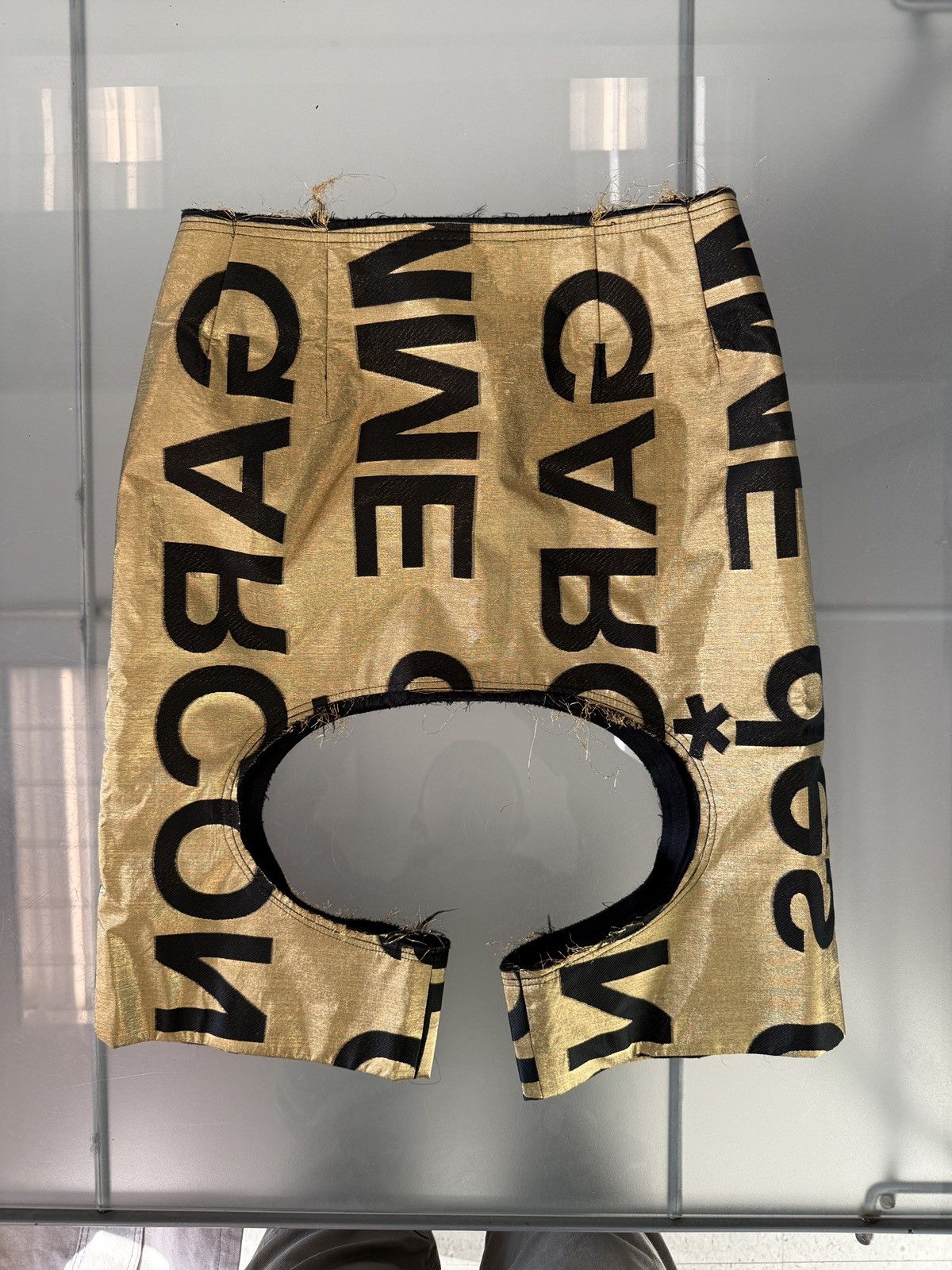 Comme des Garcons Comme does garçons cut out shorts Size US 29 - 2 Thumbnail