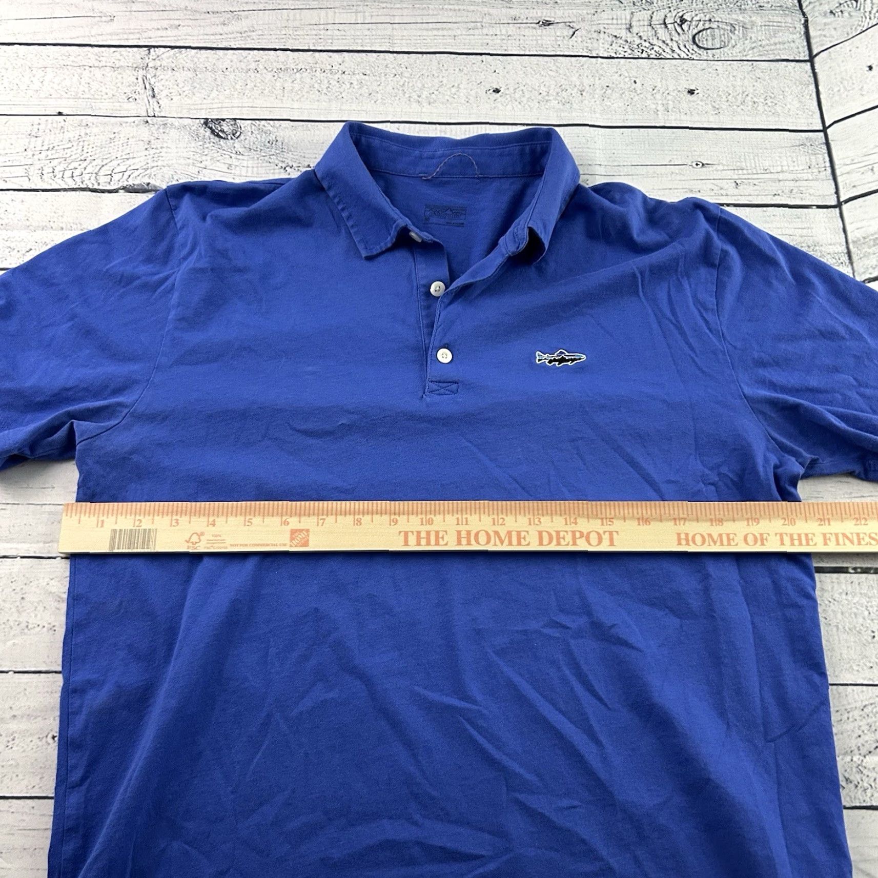 Patagonia Patagonia Shirt Men's Medium Blue Short Sleeve Button Polo Fitz Roy Trout Collection Casual Cotton Shirt Mens Regular Fit Button-Up Polo Blue Size US M / EU 48-50 / 2 - 5 Thumbnail