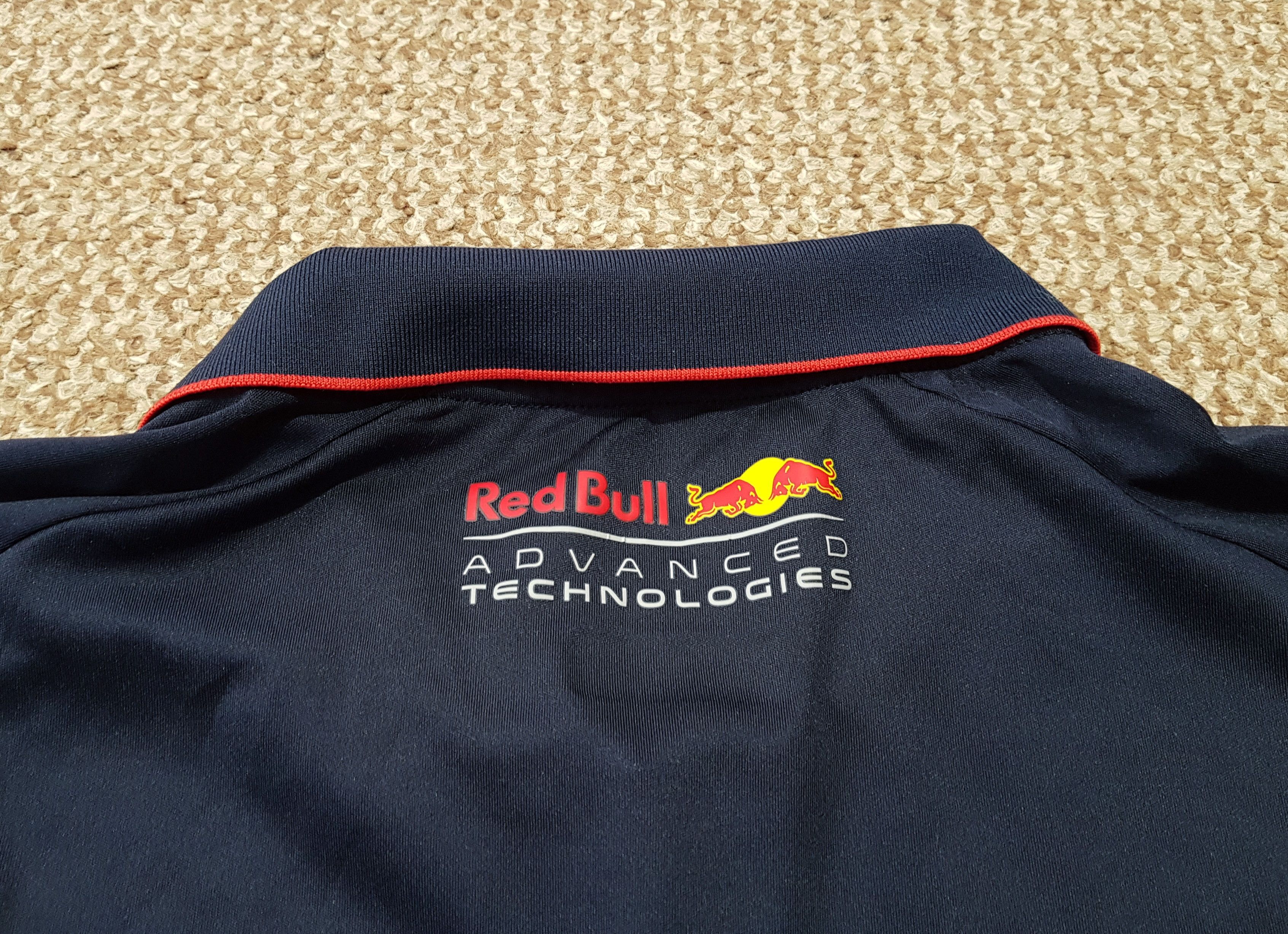 Castore Castore Oracle Red Bull Racing Polo Shirt sz L Size US L / EU 52-54 / 3 - 4 Thumbnail