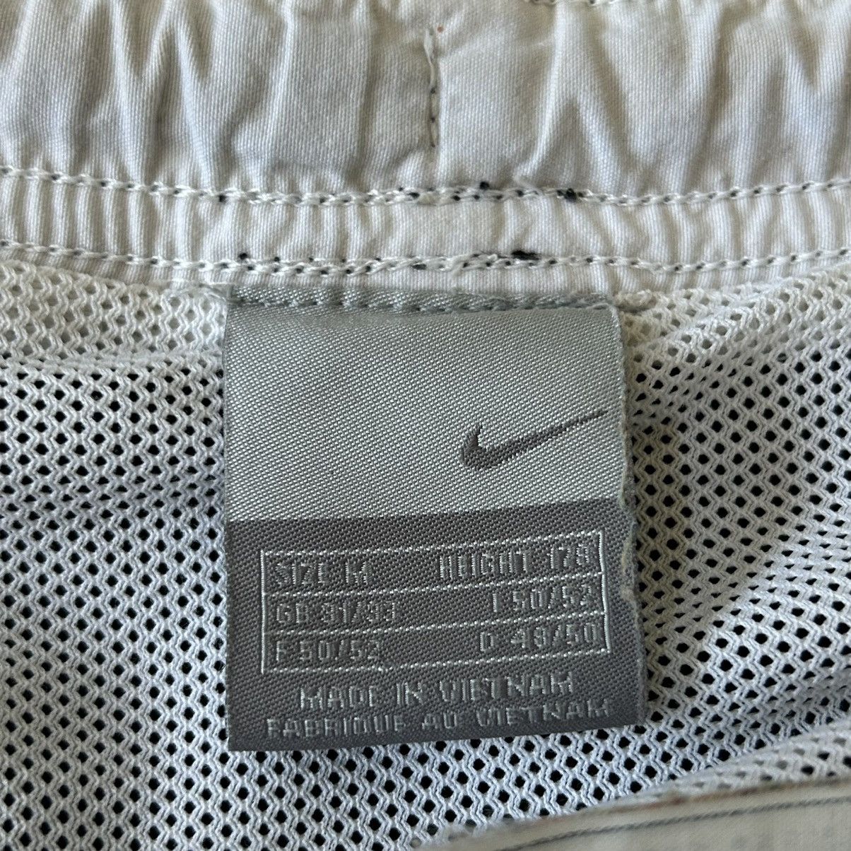 Vintage Nike Vintage Short Track Y2K Size US 32 / EU 48 - 5 Thumbnail