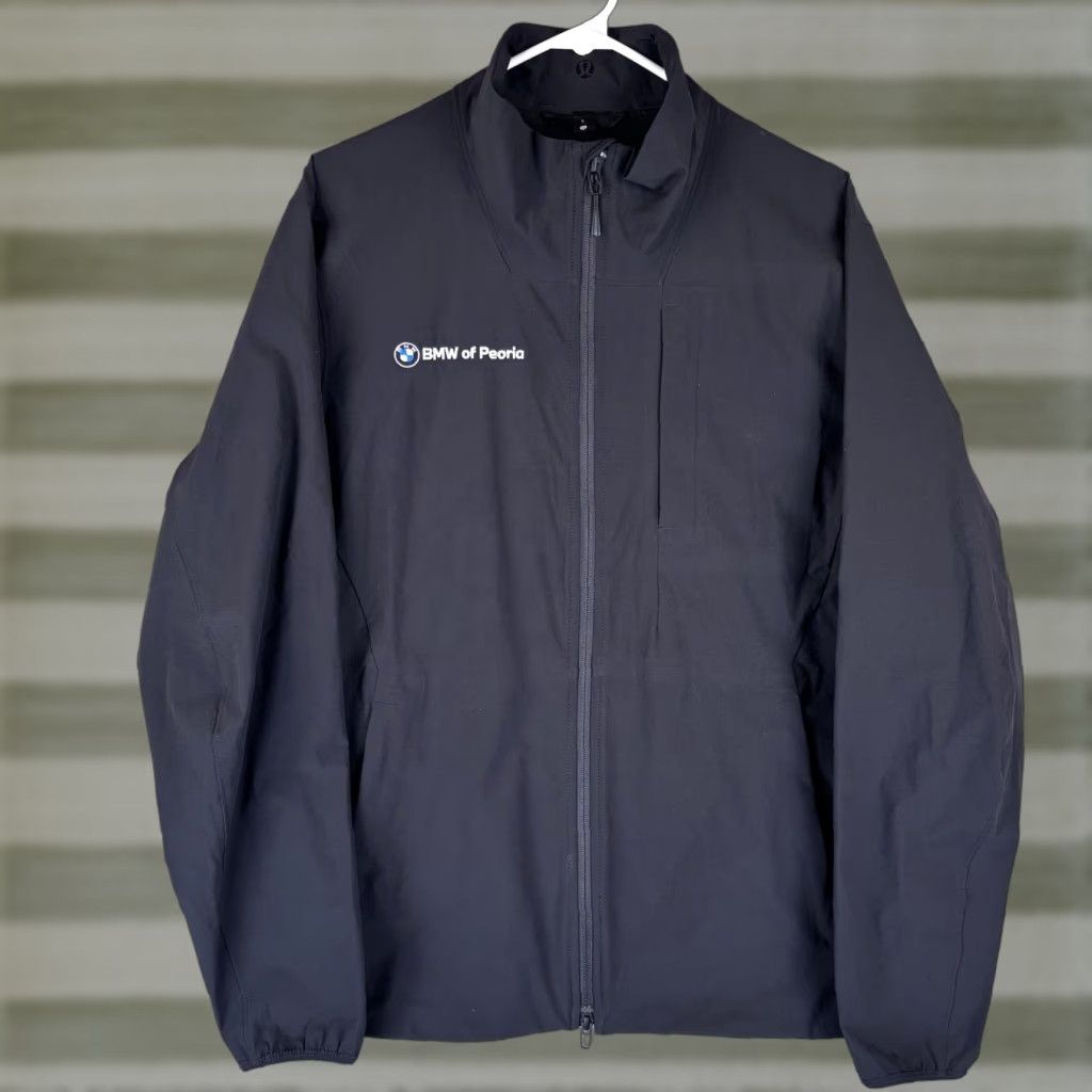 Lululemon Lululemon Sojourn Jacket Mens Large Black Full Zip Performance Mock Neck Tech Jacket Size US L / EU 52-54 / 3 - 1 Thumbnail