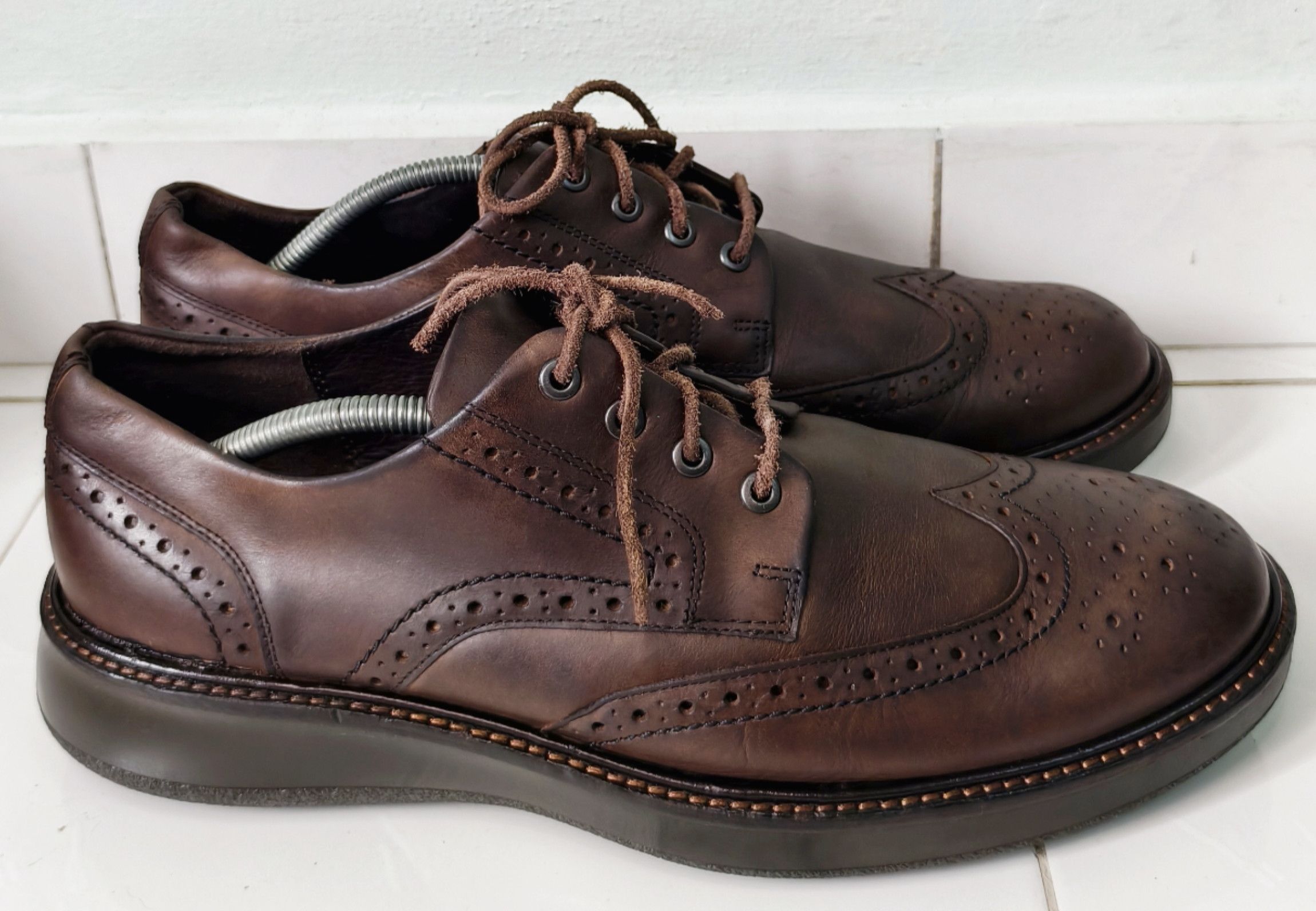 Ecco ECCO Men's Lhasa Brogue Tie Wing Tip Oxford Size US 11 / EU 44 - 3 Thumbnail