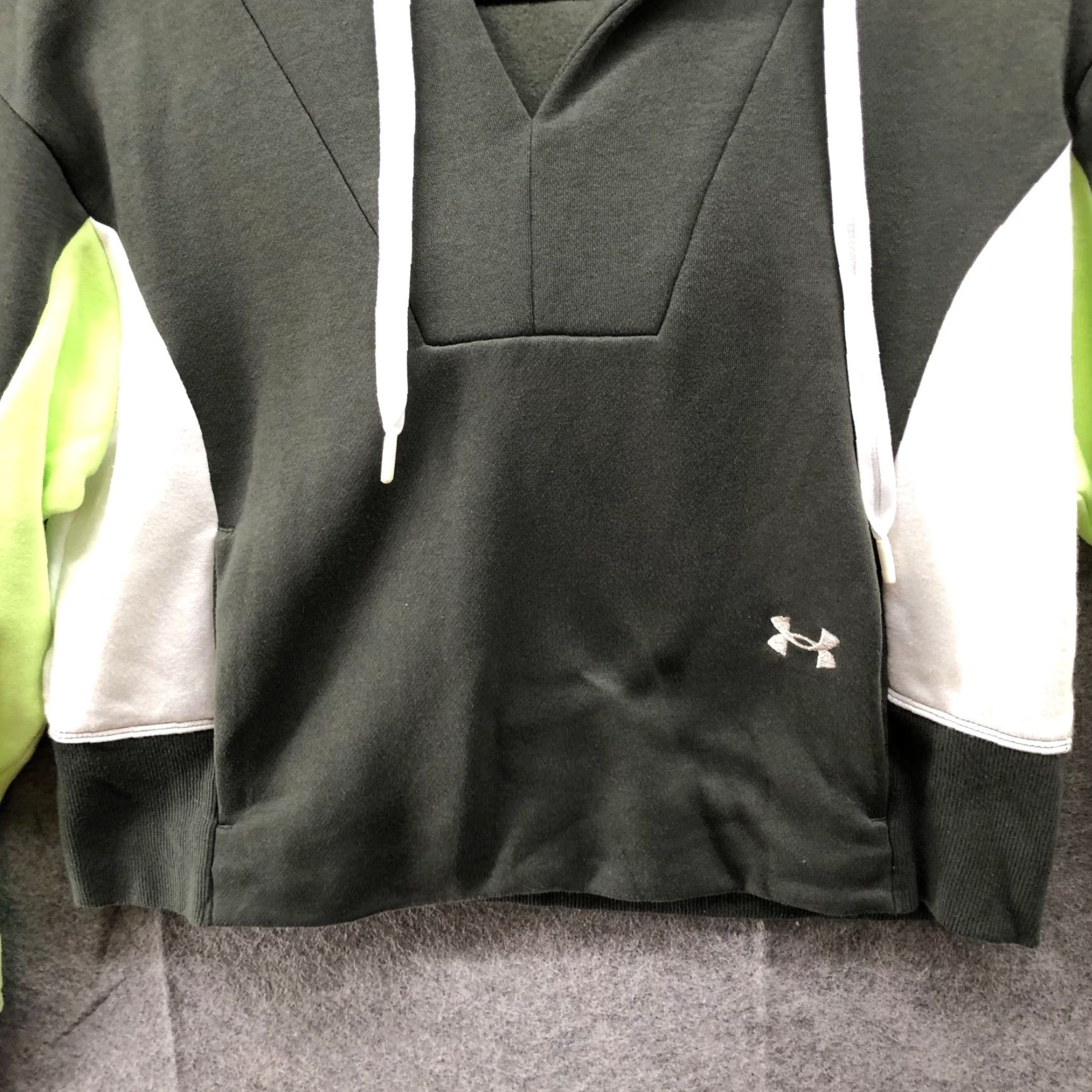 Under Armour Under Armour Rival Fleece Cropped Hoodie Womens S Loose Green Neon V-Neck Hoodie Size S / US 4 / IT 40 - 4 Thumbnail