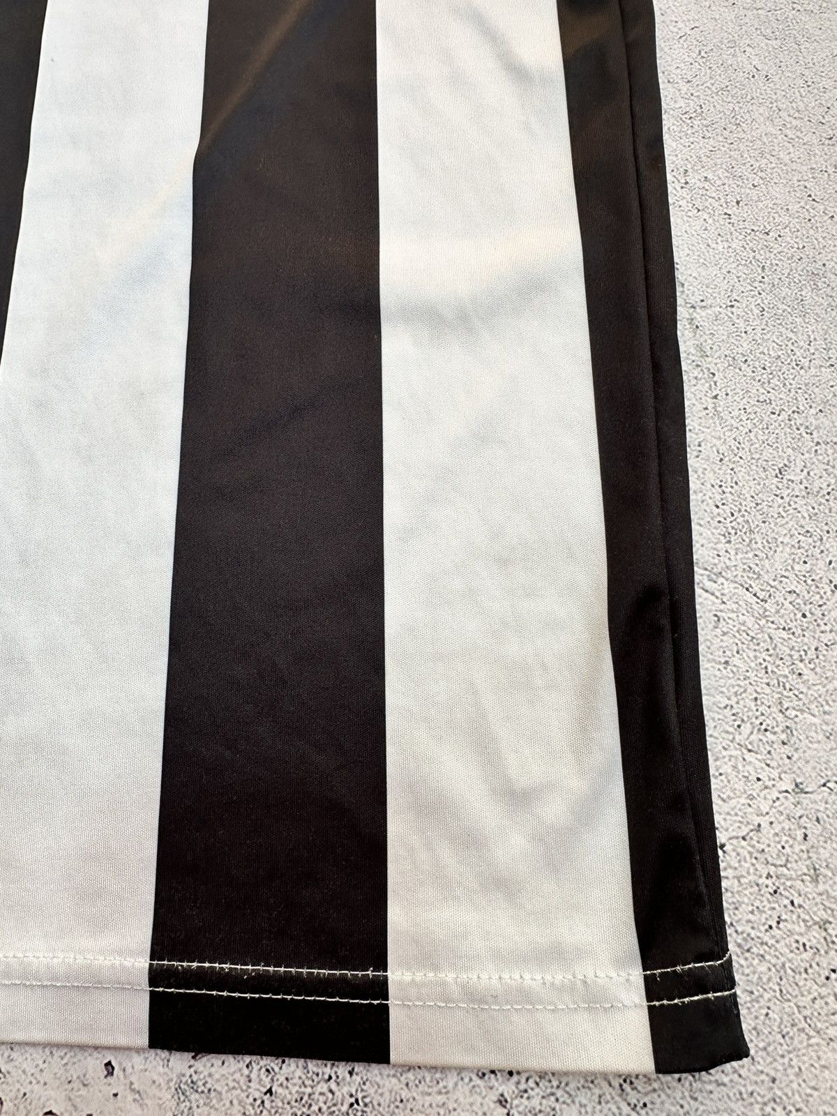 Other Newcastle United Jersey 2021 castore Size US XL / EU 56 / 4 - 7 Thumbnail