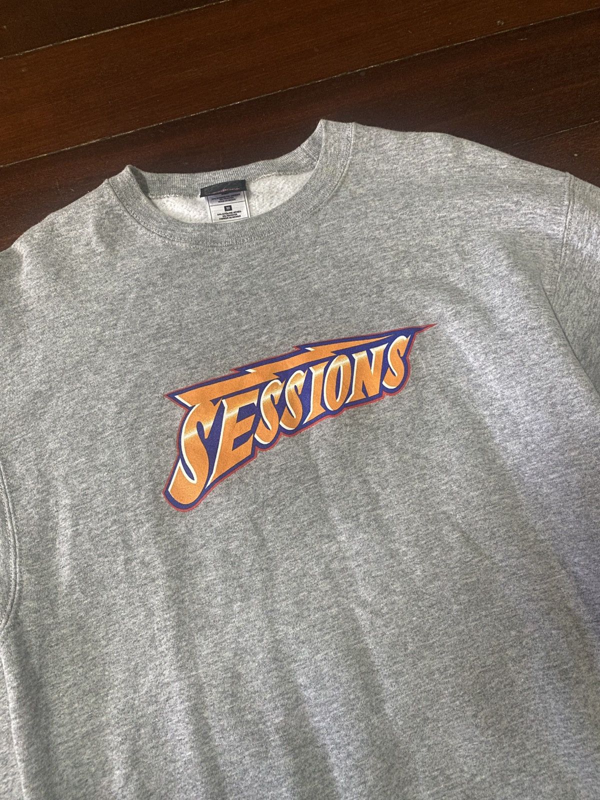 Hook-Ups vintage Y2K seesions skates sweat big logo thunder design Size US M / EU 48-50 / 2 - 5 Thumbnail