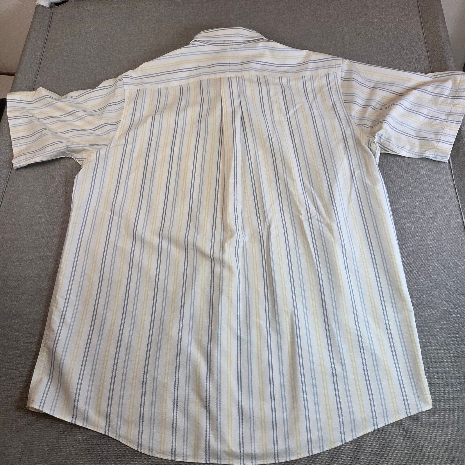 L.L. Bean LL Bean Wrinkle Free Striped Short Sleeve Shirt 16.5 Size US L / EU 52-54 / 3 - 2 Thumbnail