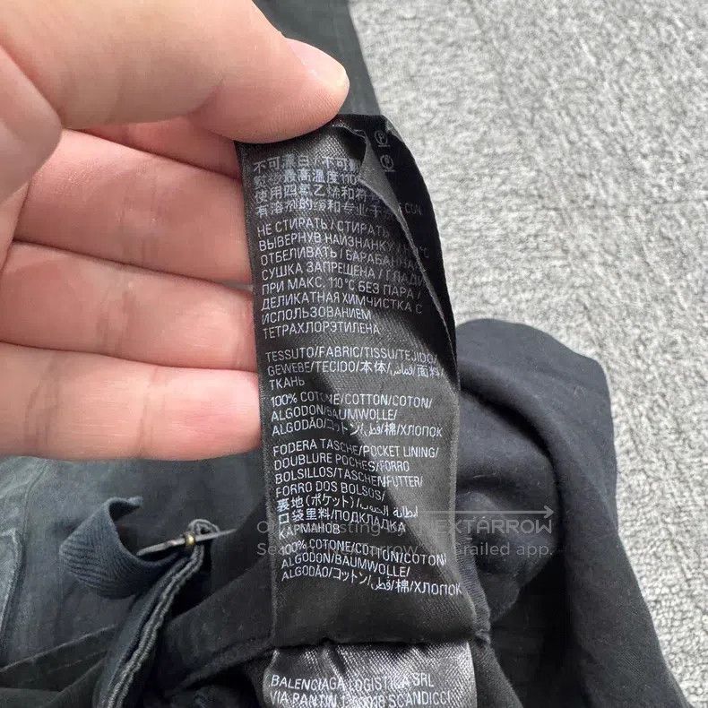 Balenciaga Balenciaga size XS Distressed Detachable Cargo Denim Pants Size US 27 - 4 Thumbnail