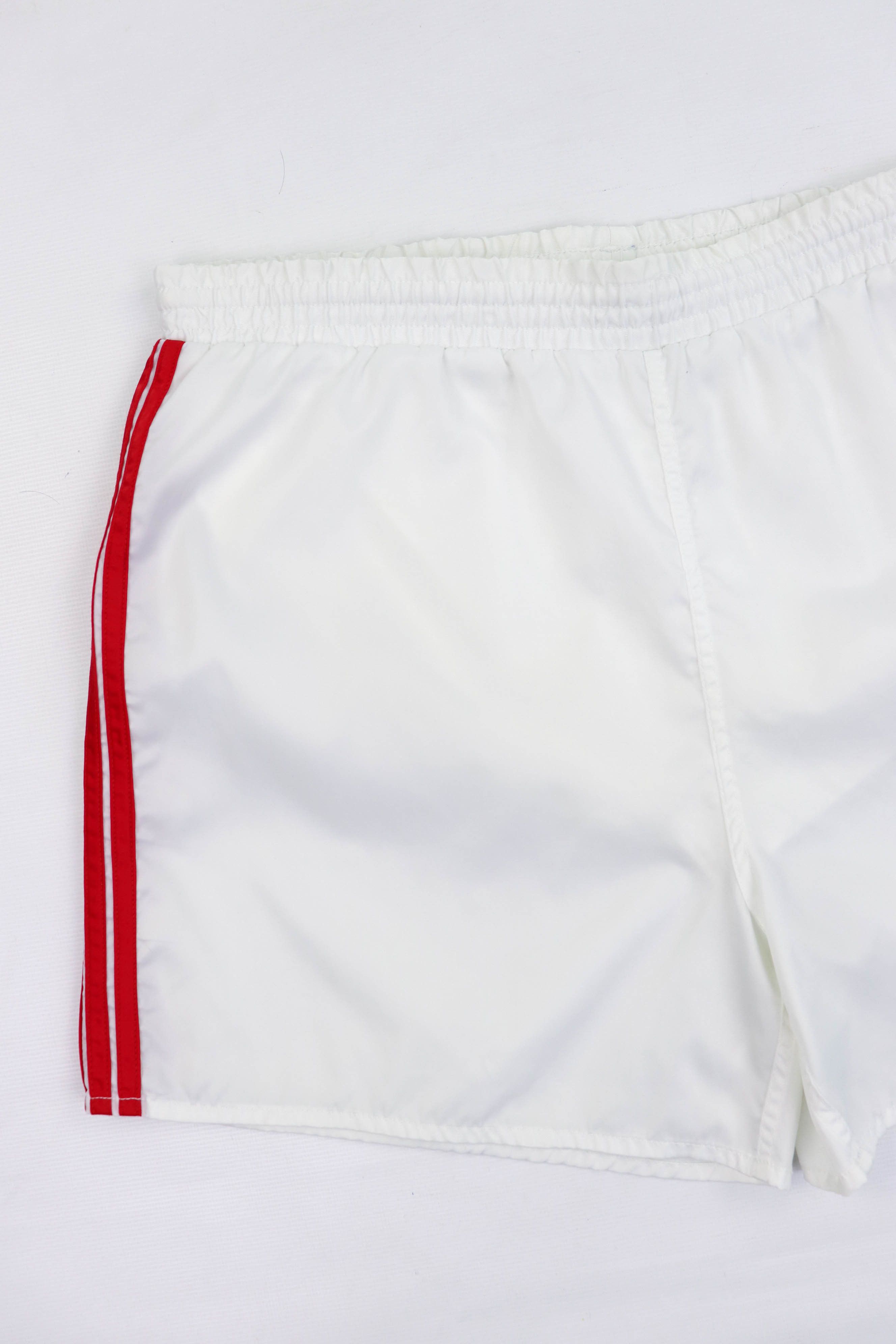 Adidas Adidas Vintage 70-80s White Satin Nylon Running Shorts Size 42" / US 20 - 4 Thumbnail