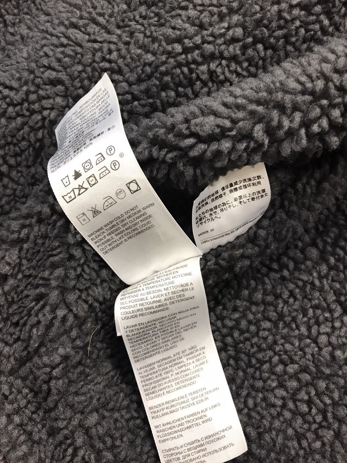 Japanese Brand Vtg Levi’s Strauss Sherpa Jacket Corduroy Distressed Design Size US L / EU 52-54 / 3 - 16 Thumbnail