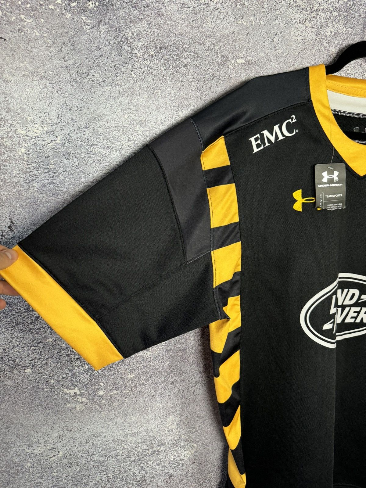 Under Armour Wasps Rugby Shirt XL Home 2015/16 Under Armour Jersey Size US XL / EU 56 / 4 - 5 Thumbnail