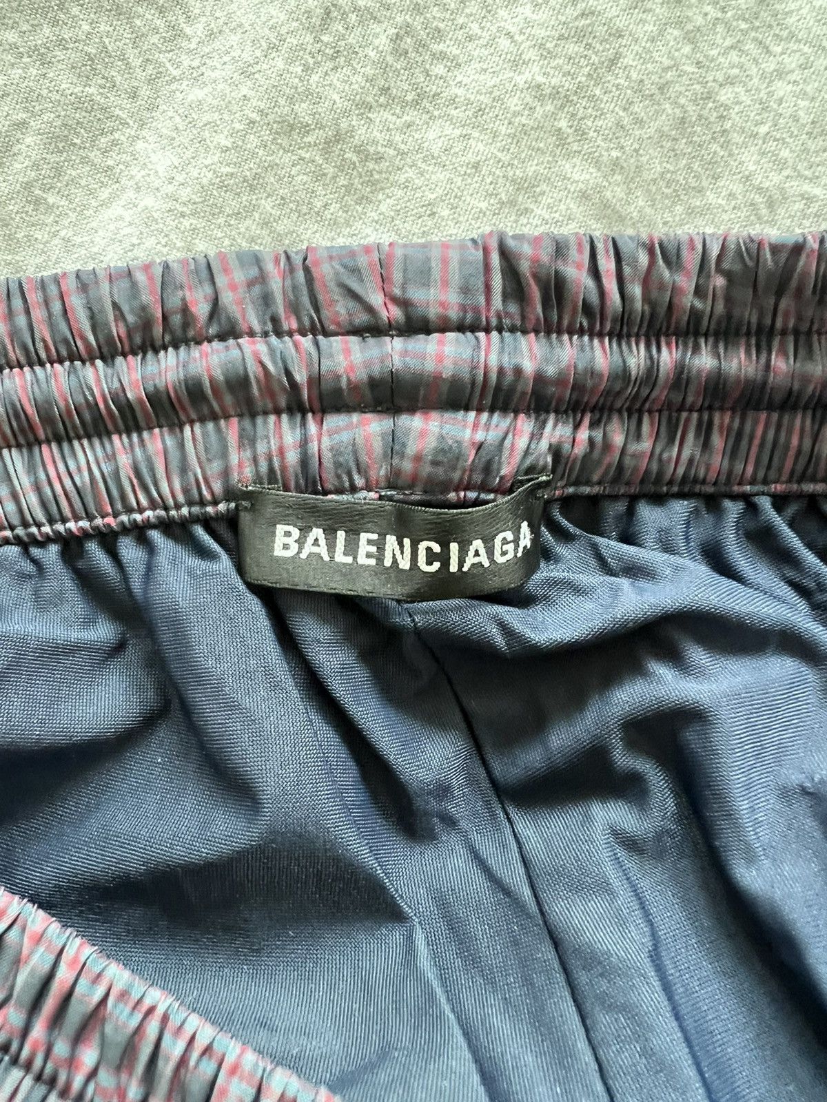 Balenciaga Balenciaga Zip Off Checkered Track Pants Size US 28 / EU 44 - 4 Thumbnail