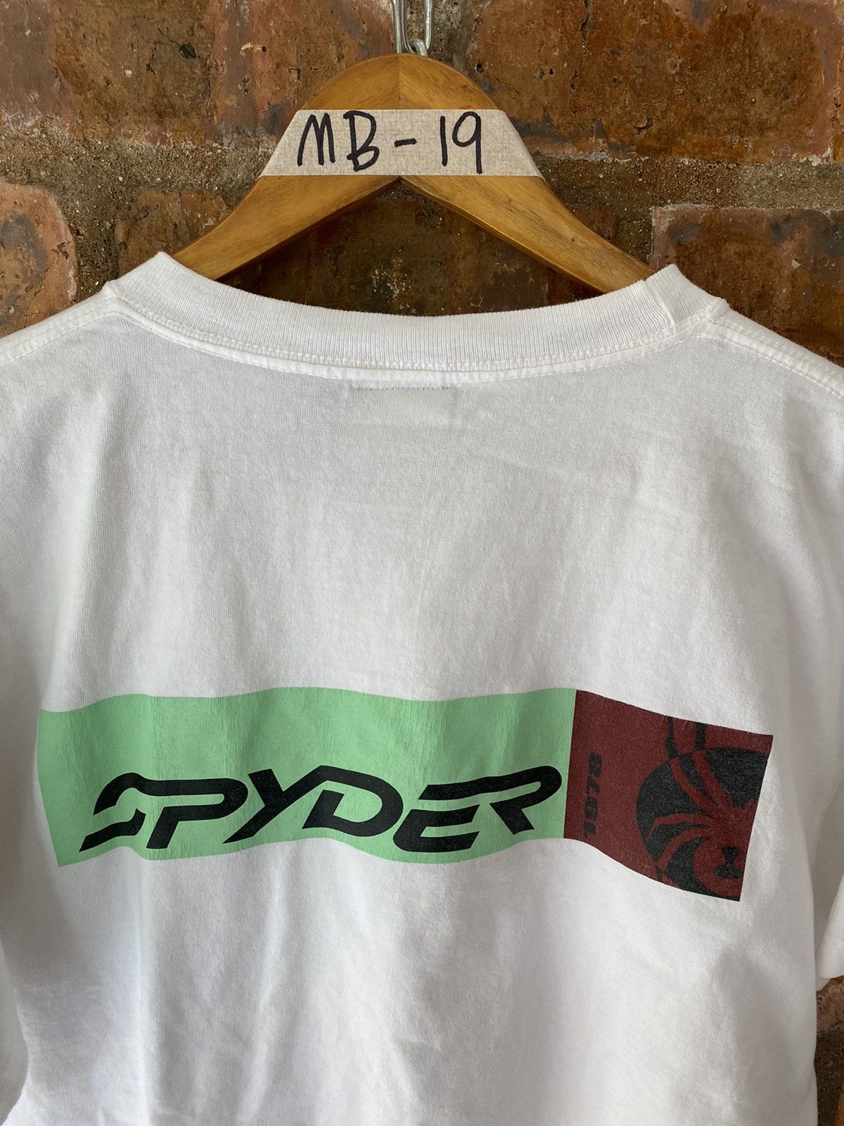 Spyder 🔥Vintage Center Logo tee Size US L / EU 52-54 / 3 - 6 Thumbnail