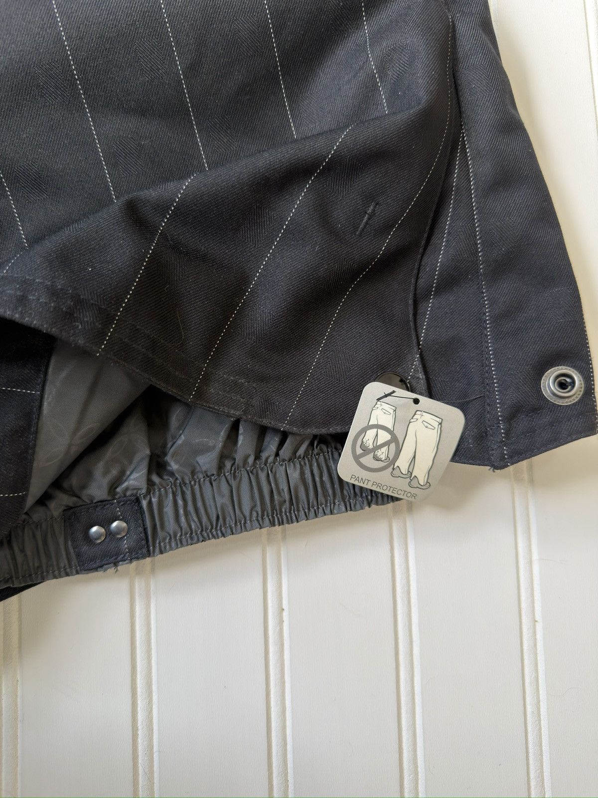 Oakley Oakley Software Black Pinstripe Ski Snowboard Pants Size LG Size US 36 / EU 52 - 8 Thumbnail
