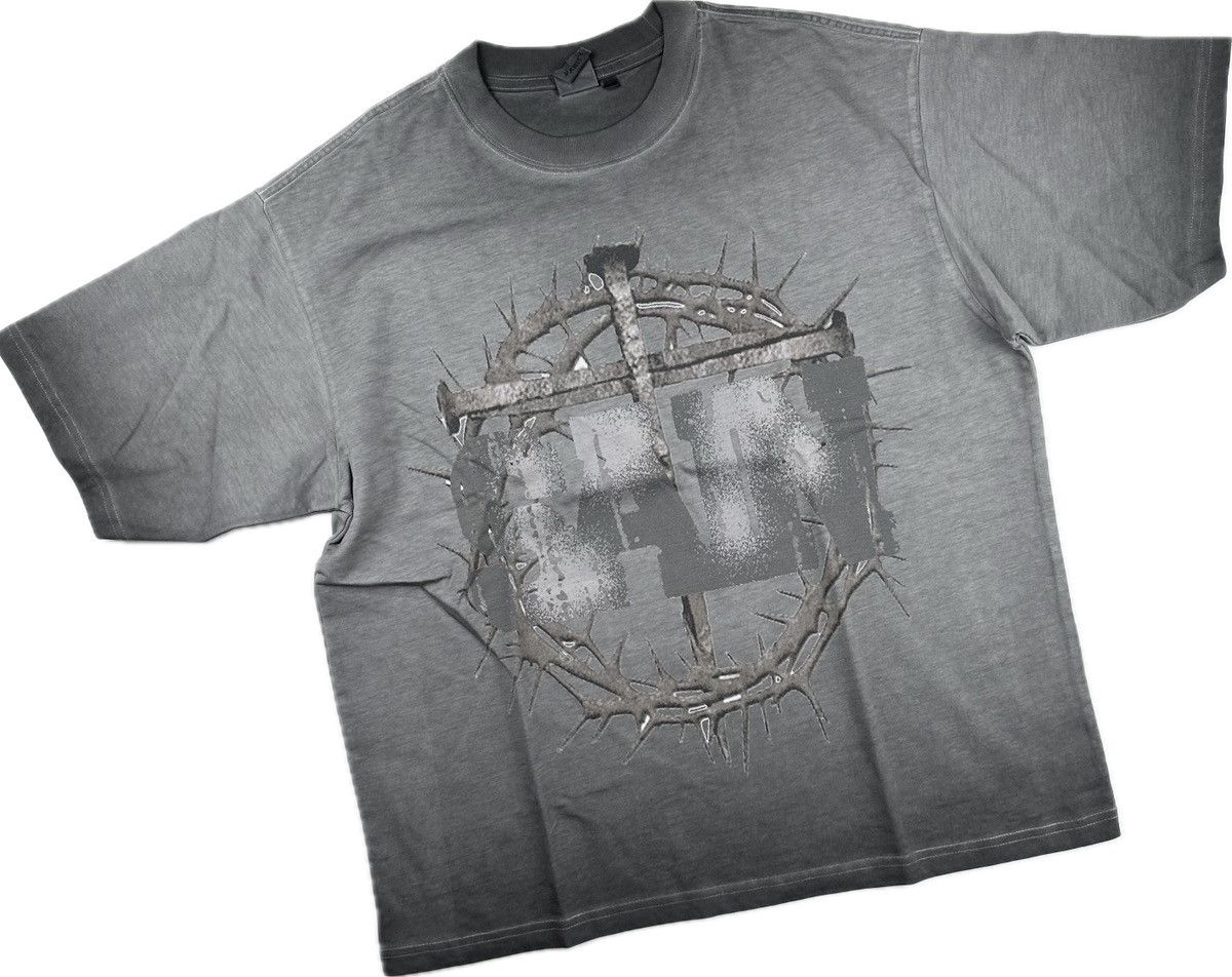 Vintage Saint Vanity Saint T-shirt Size US S / EU 44-46 / 1 - 1 Thumbnail