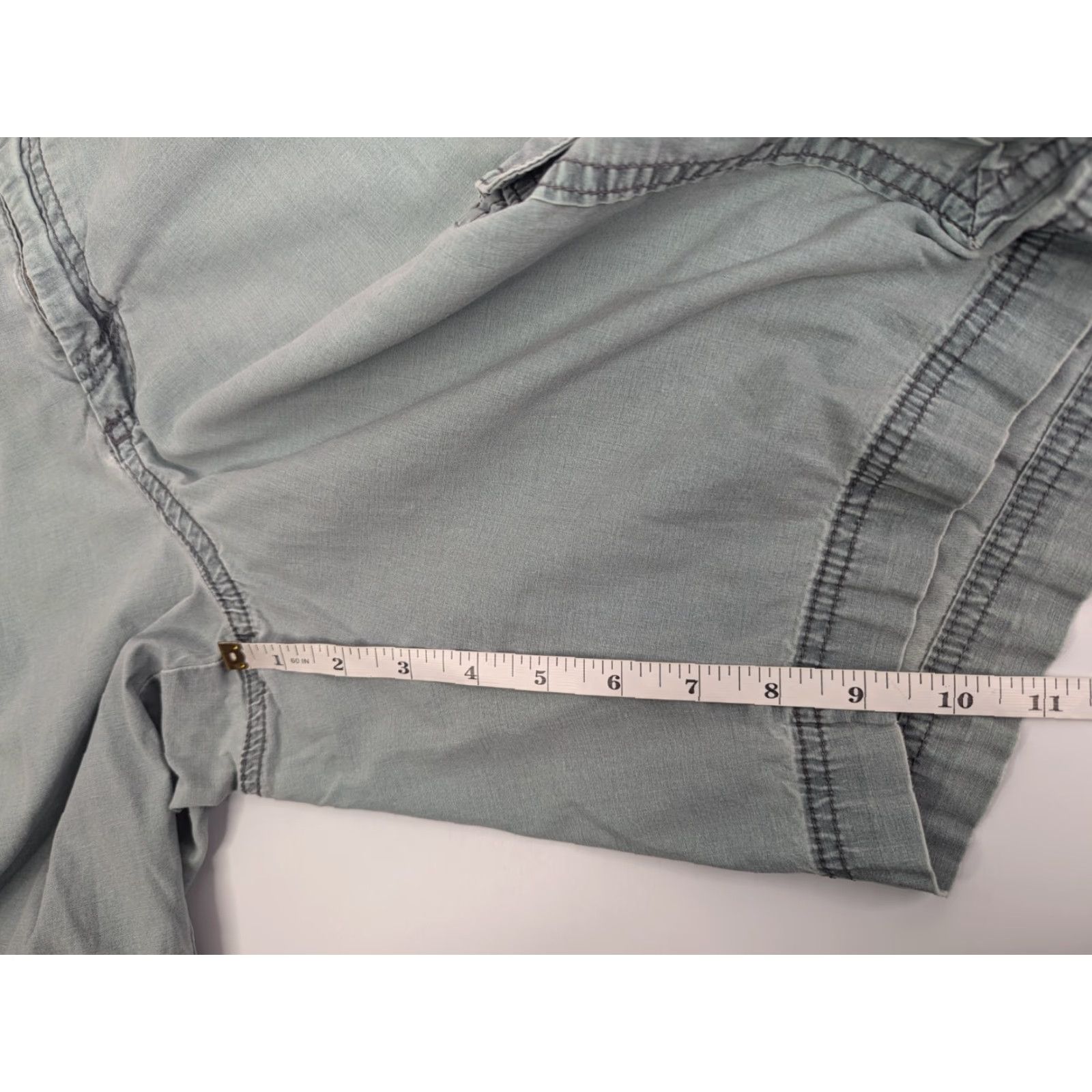 Izod VINTAGE IZOD Saltwater Cargo Shorts Men 42 Gray Green Stretch Outdoors Hiking Distressed Size US 42 / EU 58 - 4 Thumbnail