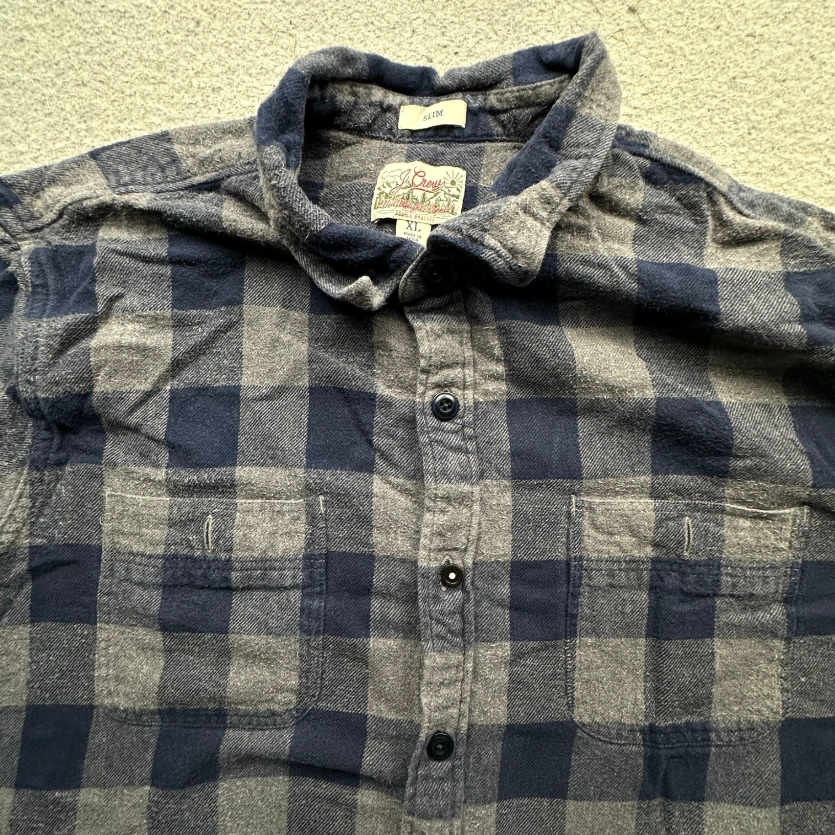 J.Crew J.CREW Midweight Flannel Shirt XL Slim Long Sleeve Blue Plaid Button-Up Casual Workwear Mens Size US XL / EU 56 / 4 - 7 Thumbnail