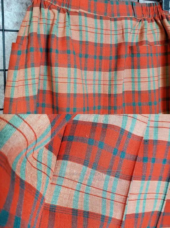 Dior Dior Embroidered Red Plaid Skirt . Size 26" / US 2 / IT 38 - 5 Thumbnail