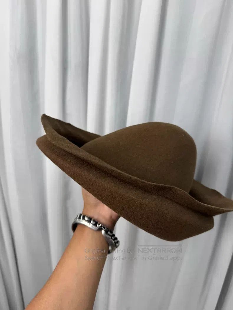 Comme des Garcons Comme Des Garcons Egg-shaped hat with unique irregular des Size ONE SIZE - 4 Thumbnail