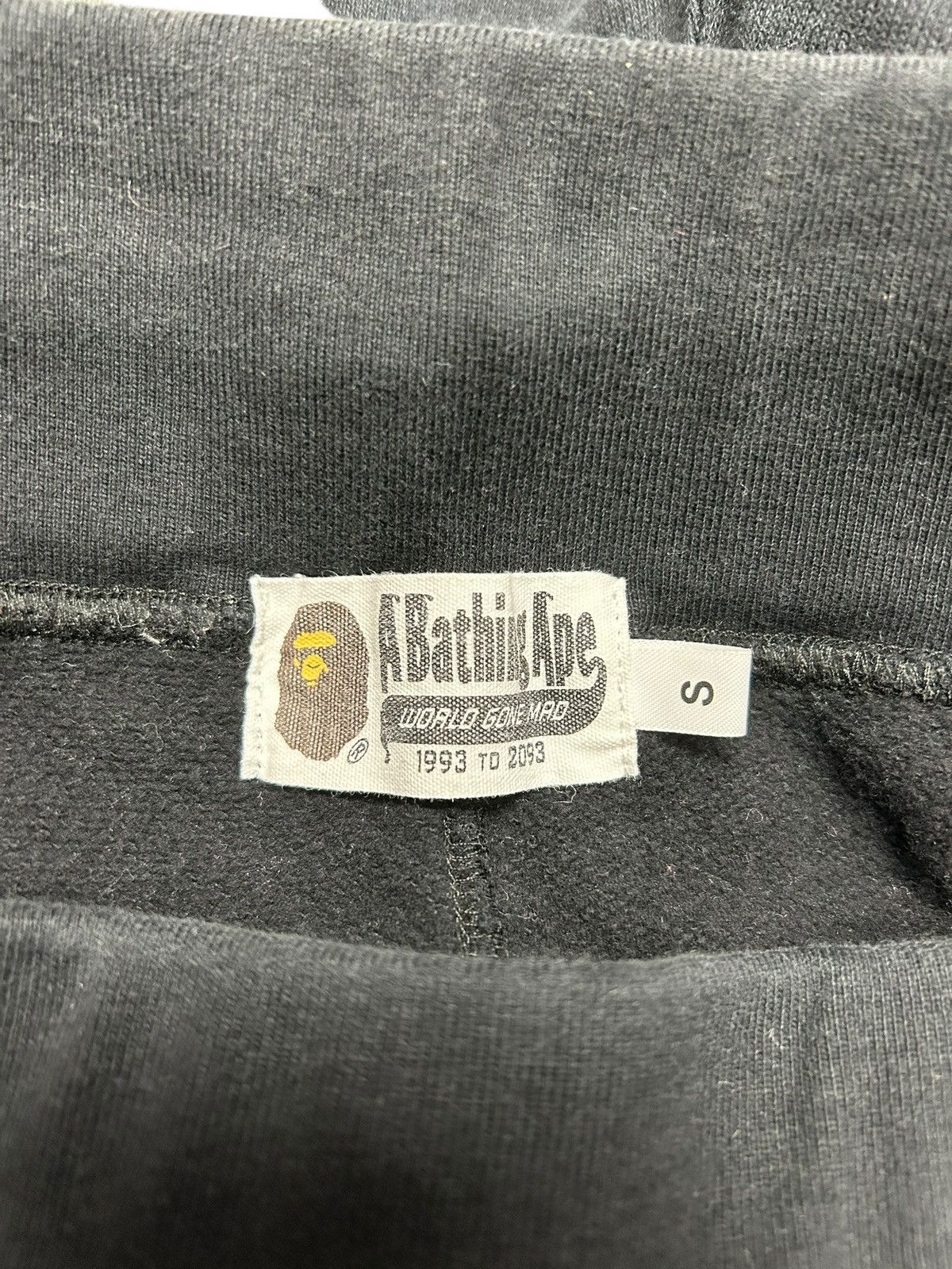 Bape Bape Shark Sweatpants - Size Small Size US 28 / EU 44 - 5 Thumbnail
