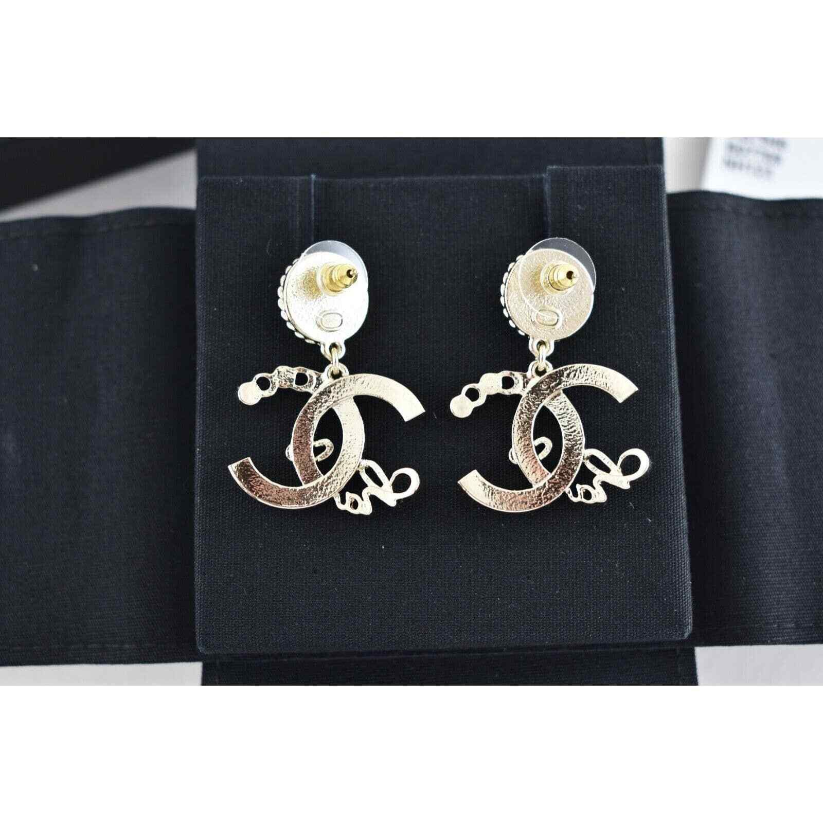 Chanel Chanel Gold Crystal Pearl White Dangle Statement Earrings Size ONE SIZE - 11 Thumbnail