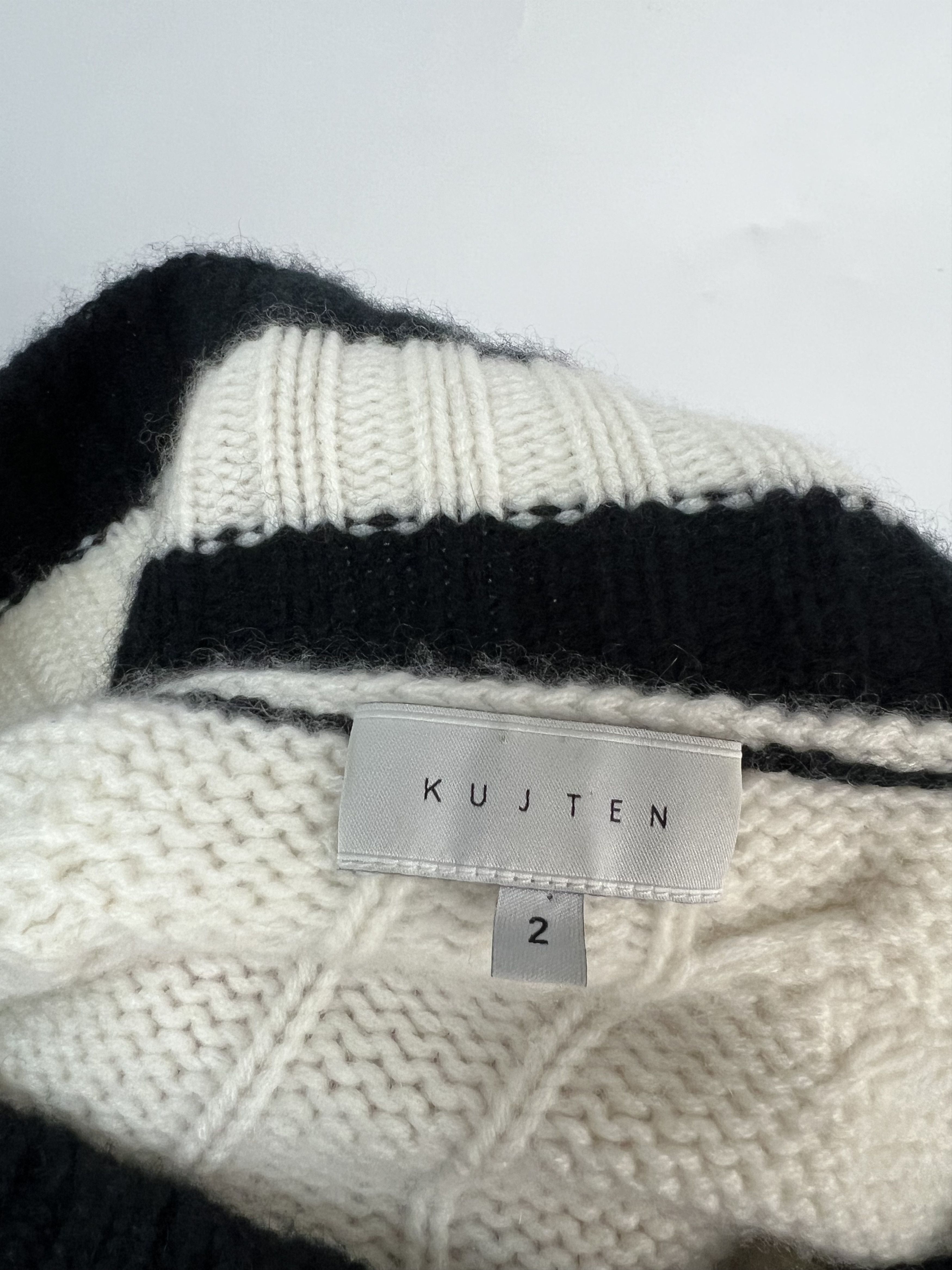 Autumn Cashmere Kujten 100% Cashmere Cable Knit V-Neck Sweater Oversized Size M / US 6-8 / IT 42-44 - 9 Thumbnail