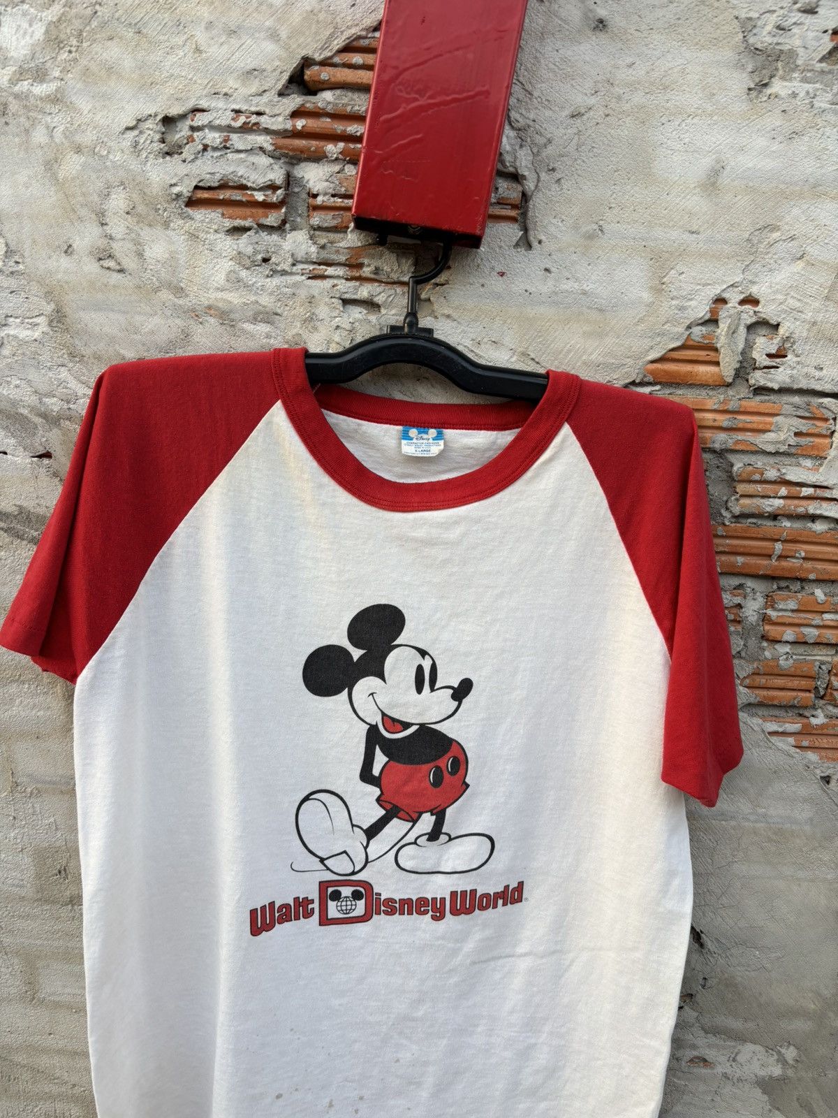 Vintage Vintage 80s Walt Disney World Mickey Mouse Raglan Size US XL / EU 56 / 4 - 2 Thumbnail