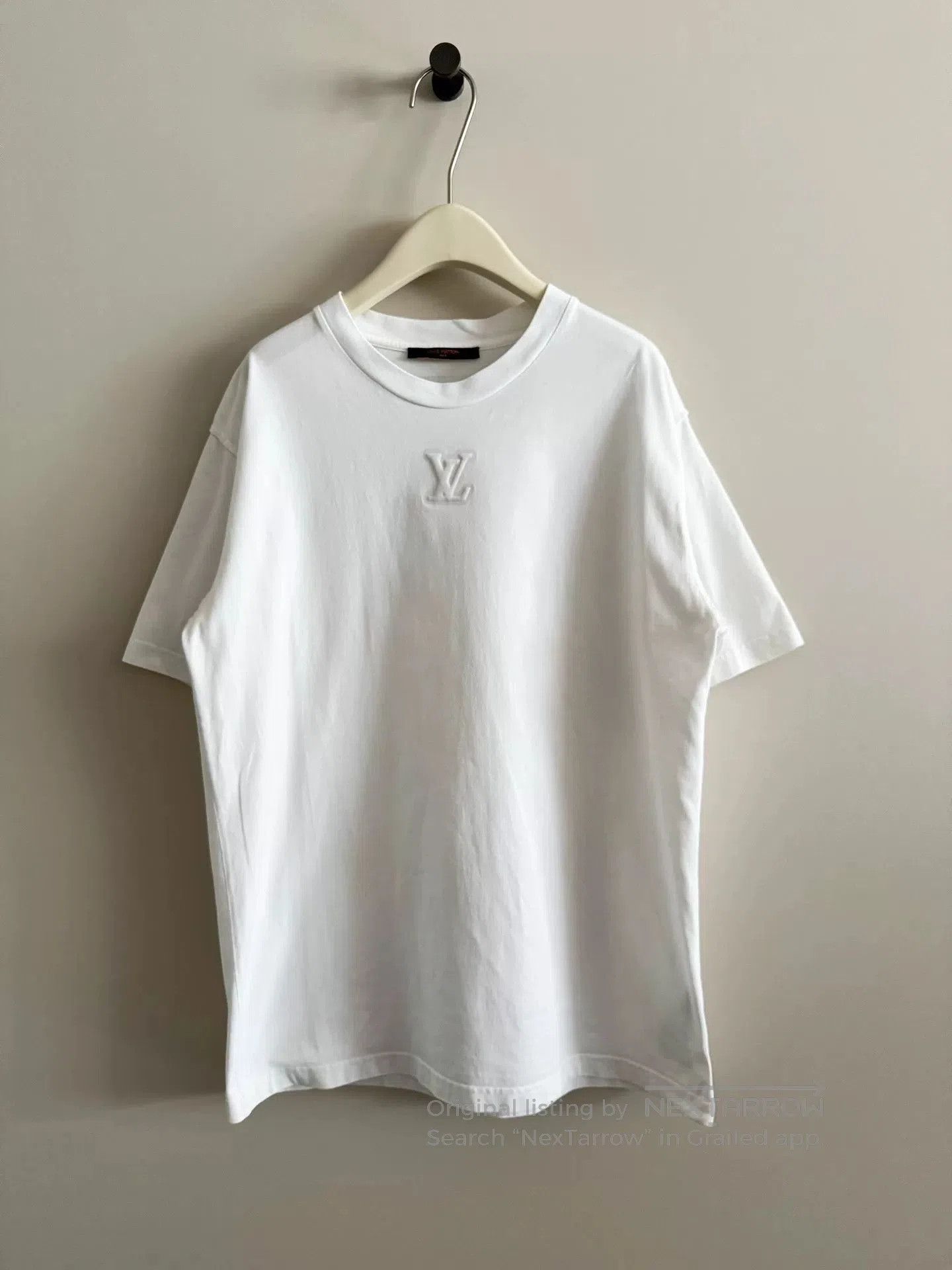 Louis Vuitton louis vuitton embossed logo short sleeve t-shirt. Size US XL / EU 56 / 4 - 1 Thumbnail