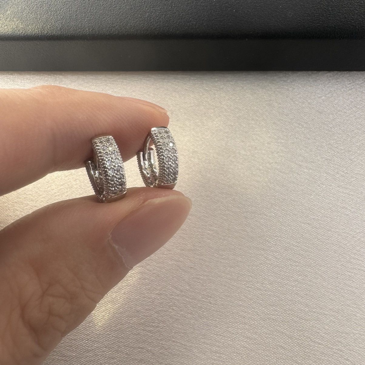 Other Huggie Small Hoop Earrings for Men Women Unisex Style Size ONE SIZE - 5 Thumbnail