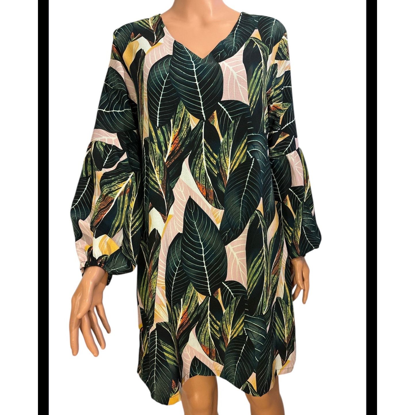 The Unbranded Brand Belongsci Green Tropical Leaf Shift Dress Size Medium Size M / US 6-8 / IT 42-44 - 2 Thumbnail