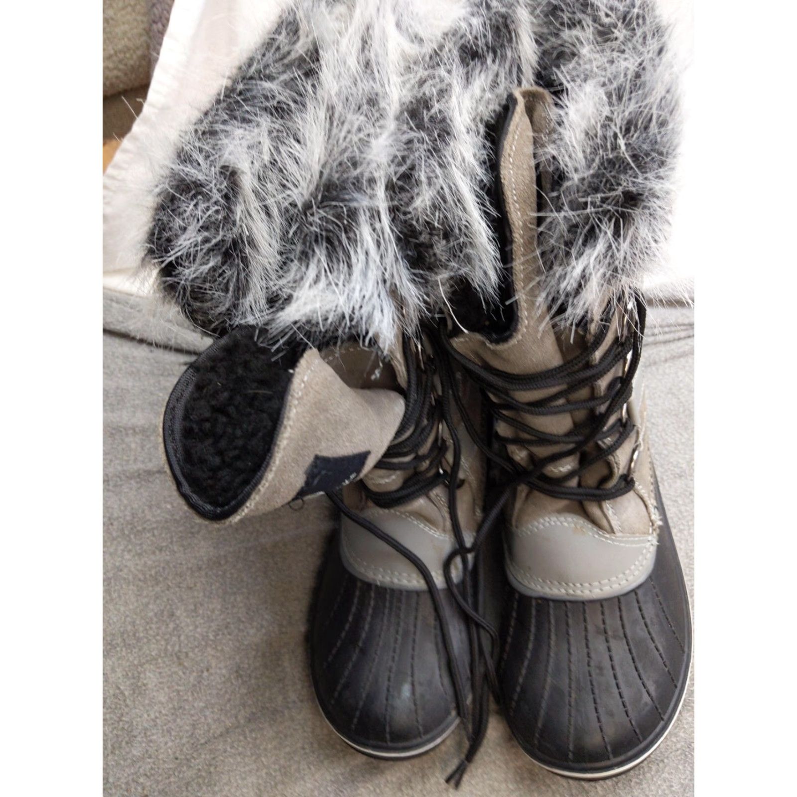 Vintage Tamarack Snow Boot Womens Size 10 Gray Suede Faux Fur Lace Up Mid Calf Winter Outdoor Size US 10 / IT 40 - 3 Thumbnail