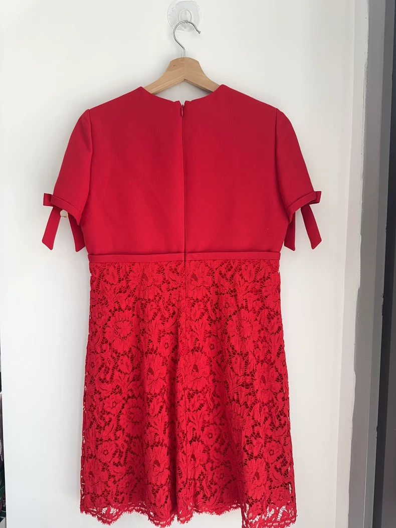 Valentino Valentino Red lace dress Size XS / US 0-2 / IT 36-38 - 2 Thumbnail