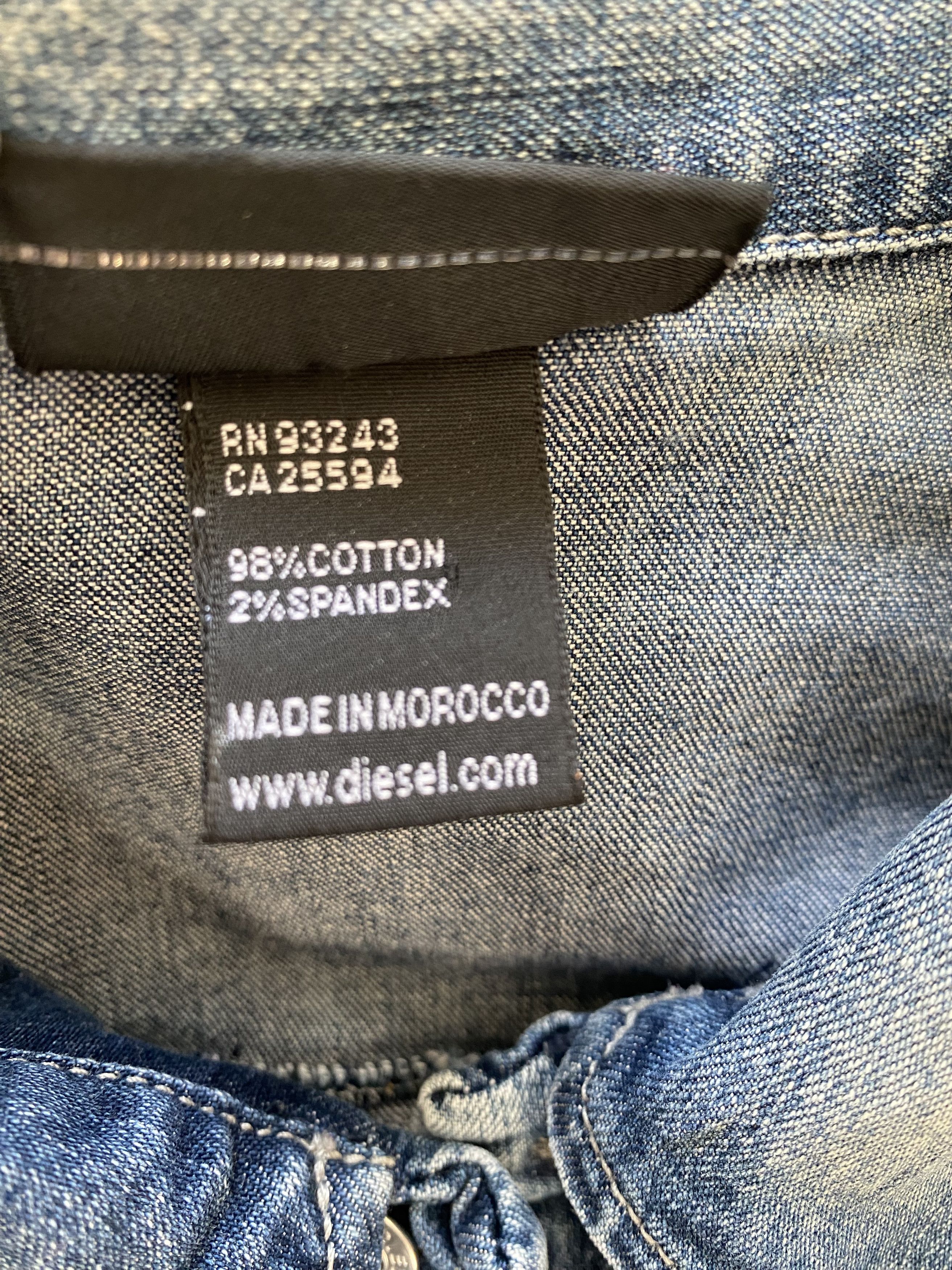 Diesel × Vintage Vintage Diesel Denim Jacket – Women’s S-M Size M / US 6-8 / IT 42-44 - 4 Thumbnail