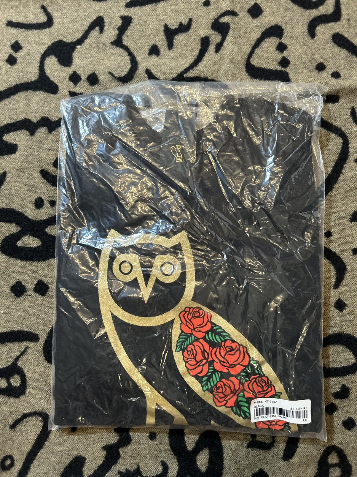 Drake × October's Very Own OVO SANDRA ROSE VALENTINES TSHIRT Size US L / EU 52-54 / 3 - 1 Thumbnail