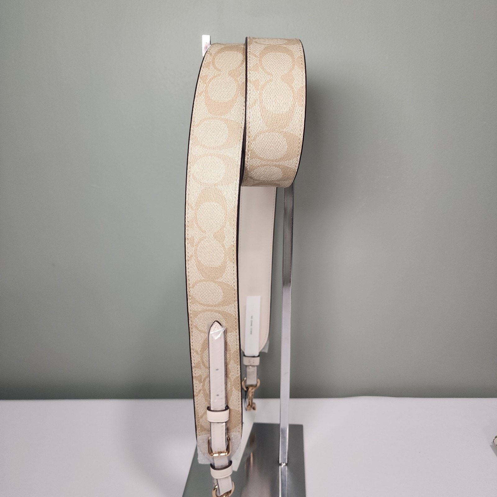 Coach NWT Coach CC856 Signature Crossbody Strap Light Khaki Chalk Size ONE SIZE - 1 Thumbnail