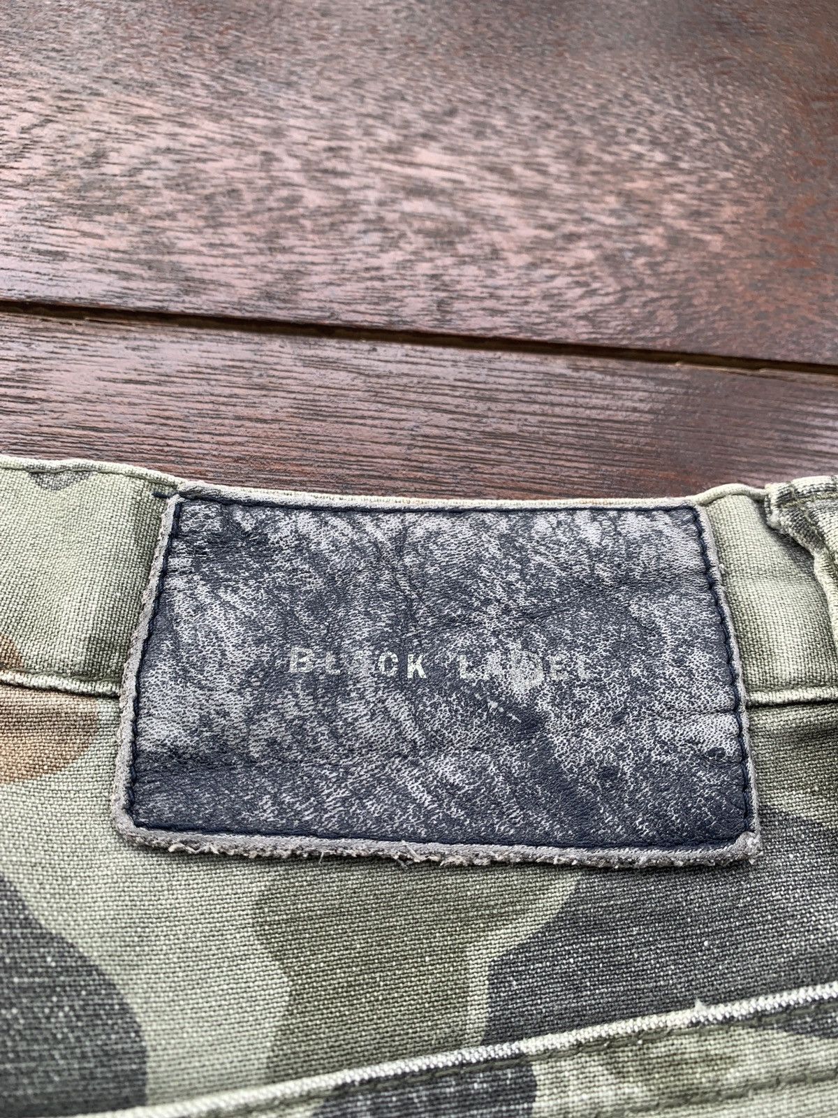 Black Label Black Label Frogskin camo multi pocket cargo pants Size US 36 / EU 52 - 5 Thumbnail
