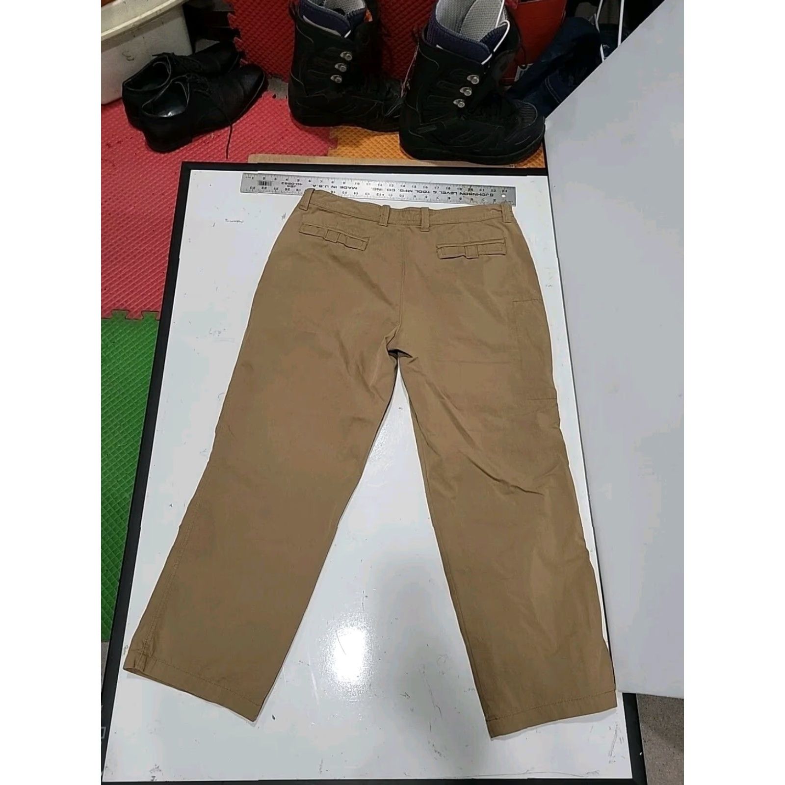 Weatherproof Weatherproof Travel Pants Chino Men 38 Regular 30" Inseam Brown Cotton Blend 7 Pockets Security Pocket Logo Zipper Button Canvas Vintage No Size US 38 / EU 54 - 6 Thumbnail