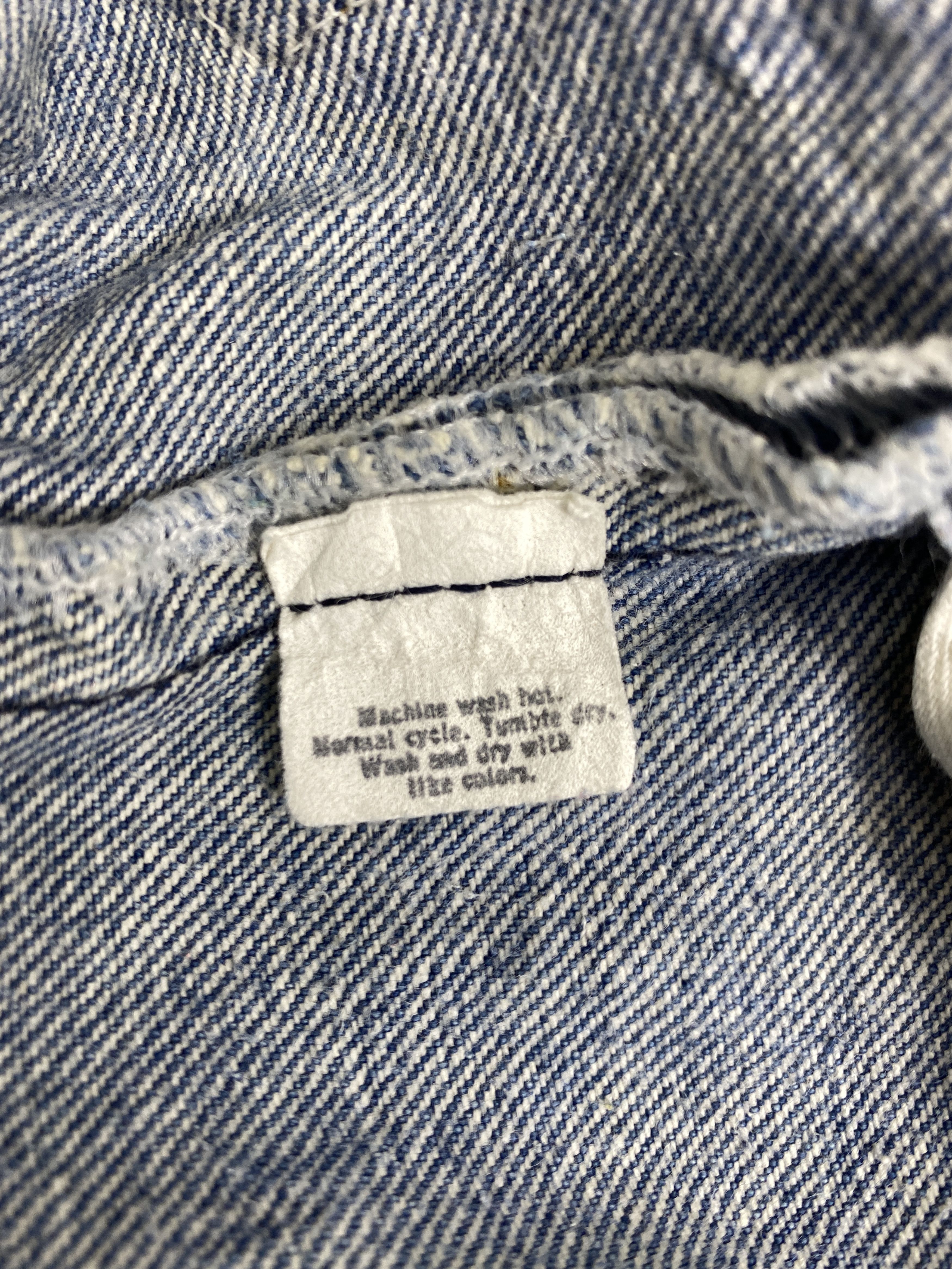 Japanese Brand 80s Faded Blue Vintage Levi's 501 Denim 26 x 30 -JN519 Size US 26 / EU 42 - 8 Thumbnail
