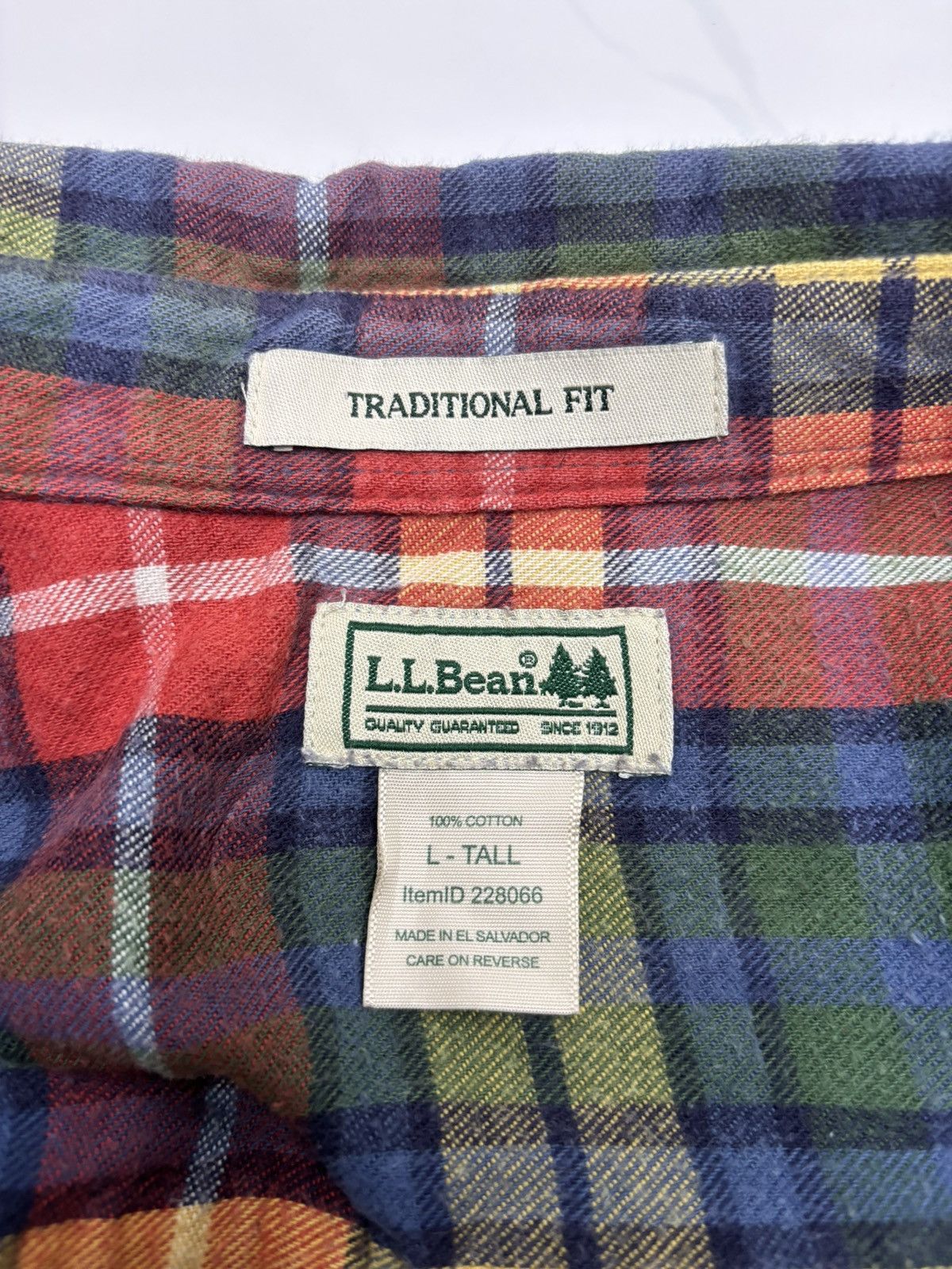 L.L. Bean ❤️‍🔥L.L. BEAN CHECKERED FLANNEL BUTTON SHIRT Size US L / EU 52-54 / 3 - 8 Thumbnail