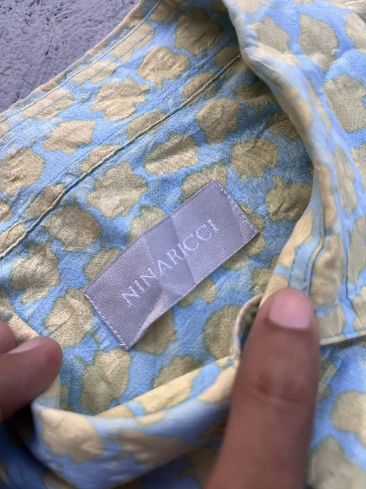 Nina Ricci Nina Ricci Abstract Motif Button Ups Size M / US 6-8 / IT 42-44 - 5 Thumbnail
