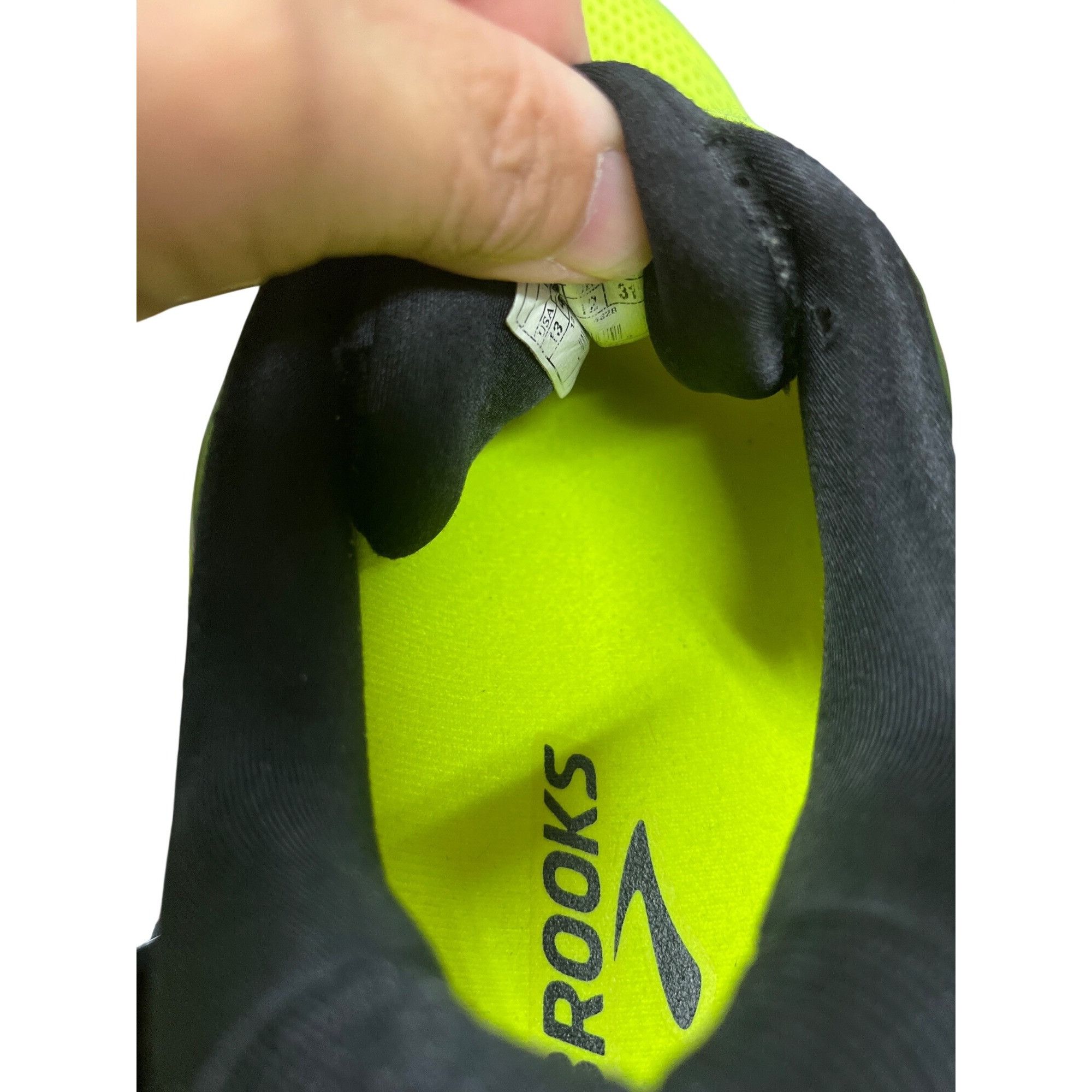 Brooks Brooks Ghost 12 mens yellow black walking running LT sneaker Size US 13 / EU 46 - 8 Thumbnail