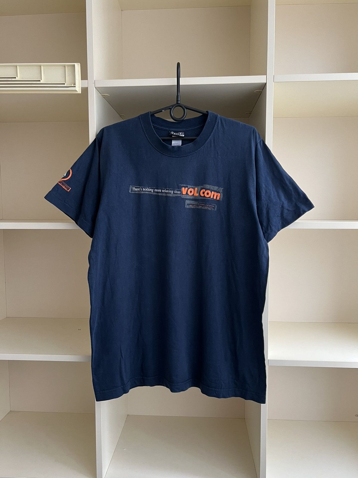 Vintage Vintage 1990s Volcom Tee T-Shirt Size L Size US L / EU 52-54 / 3 - 1 Thumbnail