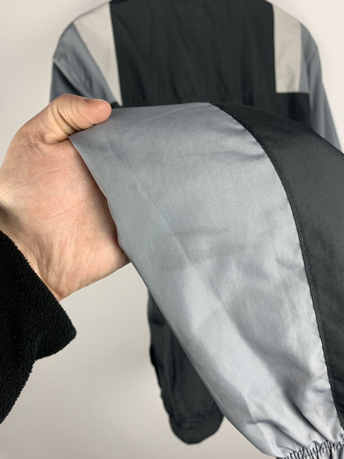 Nike Vintage Y2K Nike Full Zip Retro Nylon Track Jacket Swoosh Size US M / EU 48-50 / 2 - 20 Thumbnail